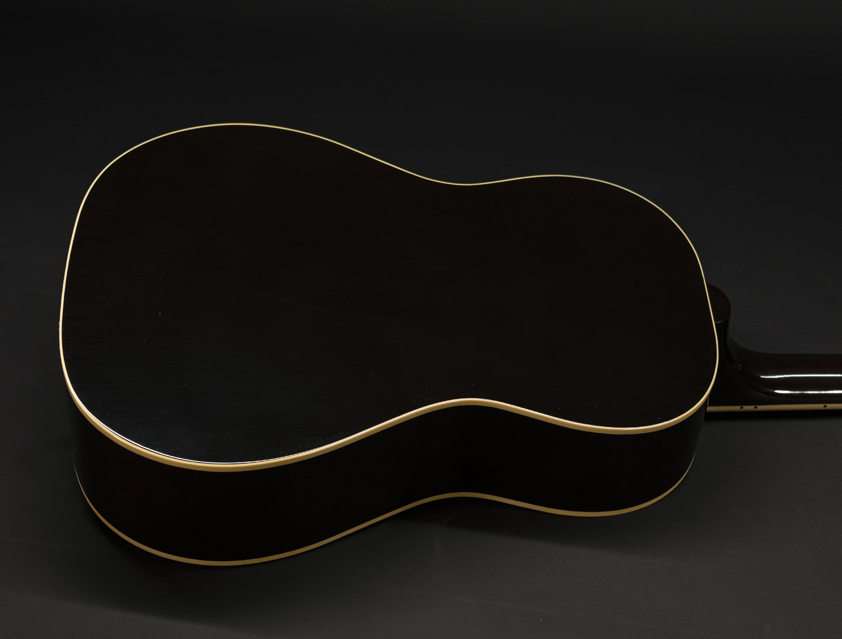 Show gallery (24 images) a119818gibson-nathaniel-rateliff-lg-2-western