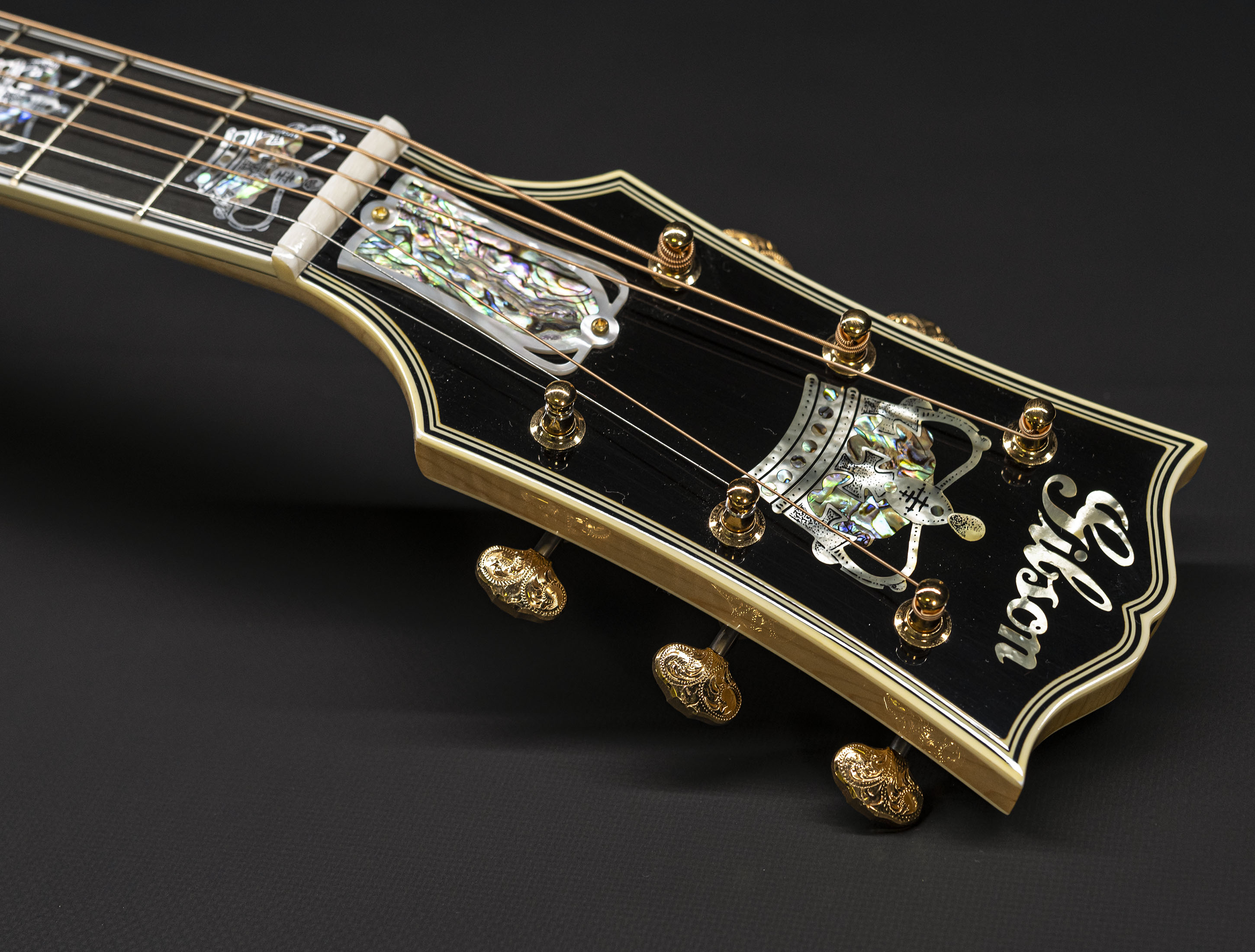 a115350_Gibson-SJ-200-Monarch-Mastershop-All-Antique-Natural a115350 gibson-sj-200-monarch-mastershop-all-antique-natural