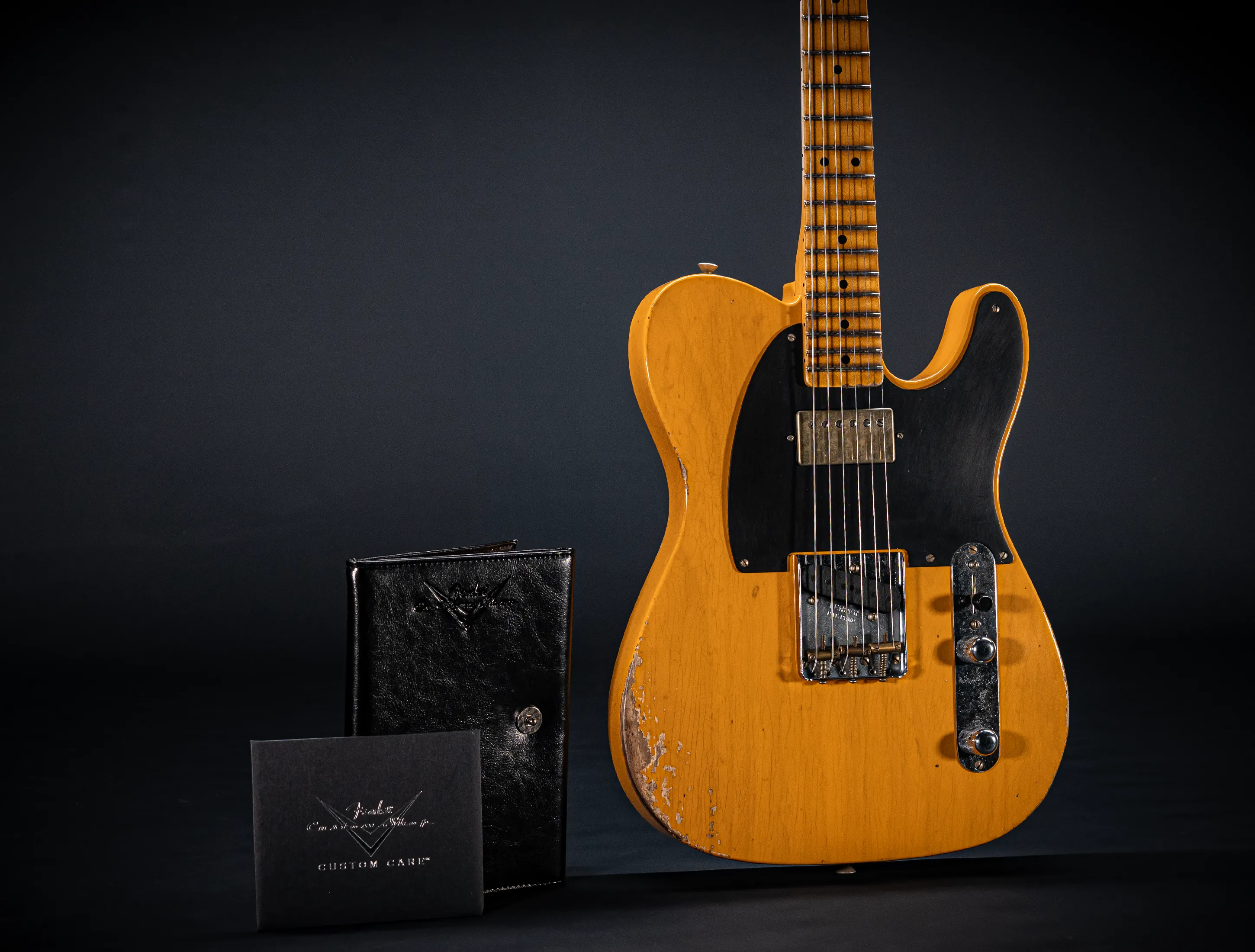 Fender MBD 1952 Humbucker Telecaster Between Relic and Heavy Relic - Butterscotch Blonde Fender MBD 1952 Humbucker Telecaster Between Relic and Heavy Relic - Butterscotch Blonde