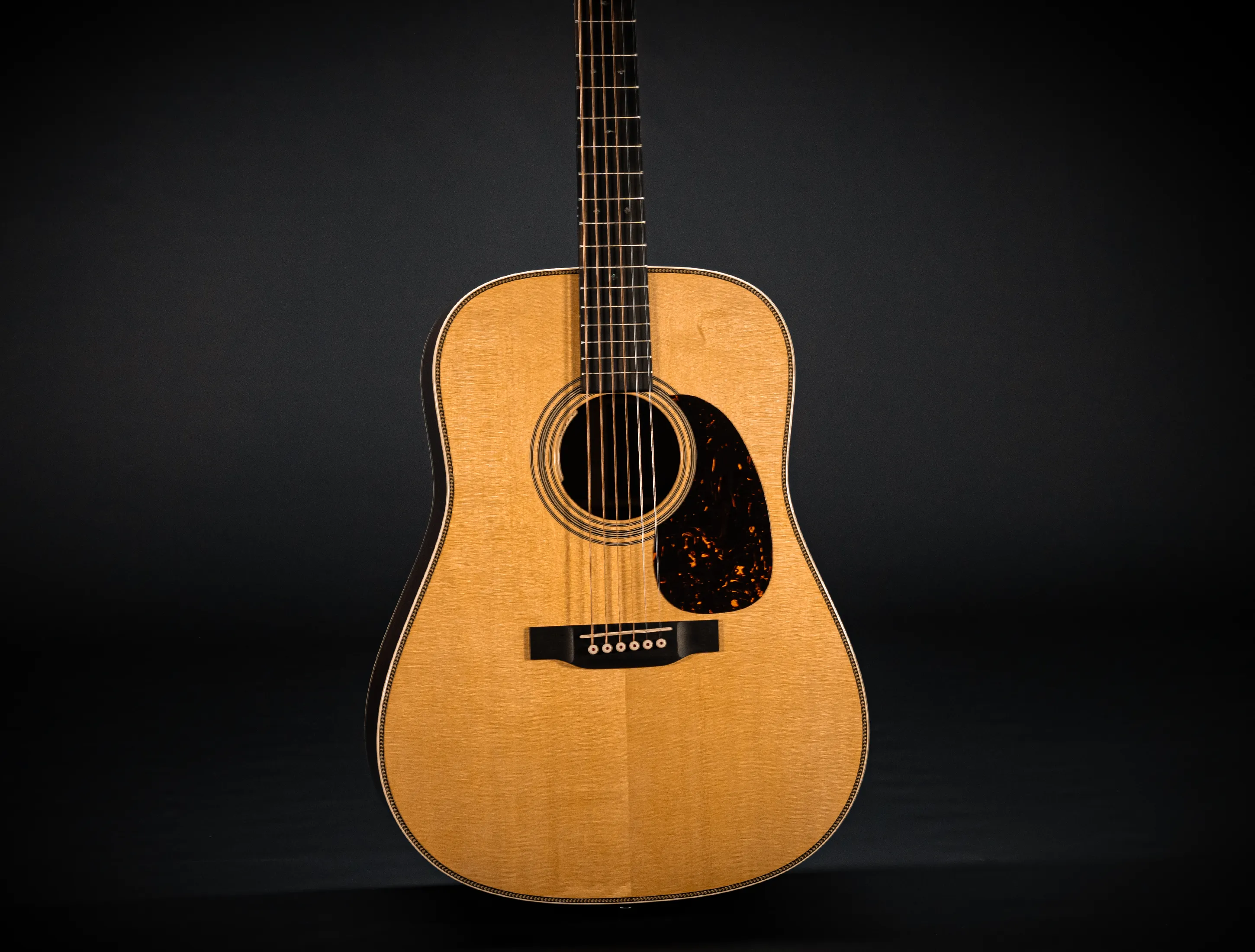 Martin HD-28 E LRB - LR Baggs Anthem