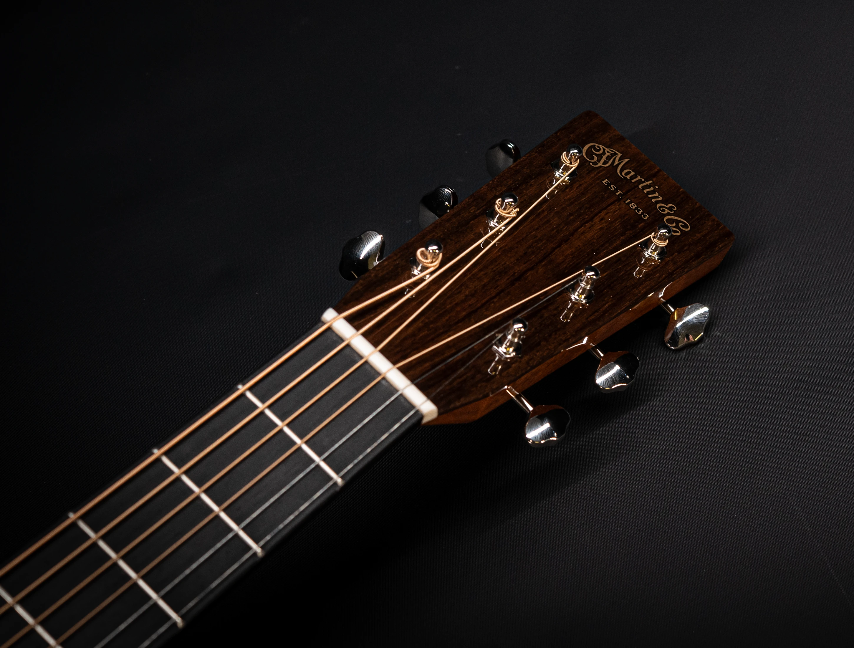 Galerie anzeigen (24 Bilder) a172406 Martin 000-28EC E LRB Eric Clapton - LR Baggs VTC Musikhaus-Hermann