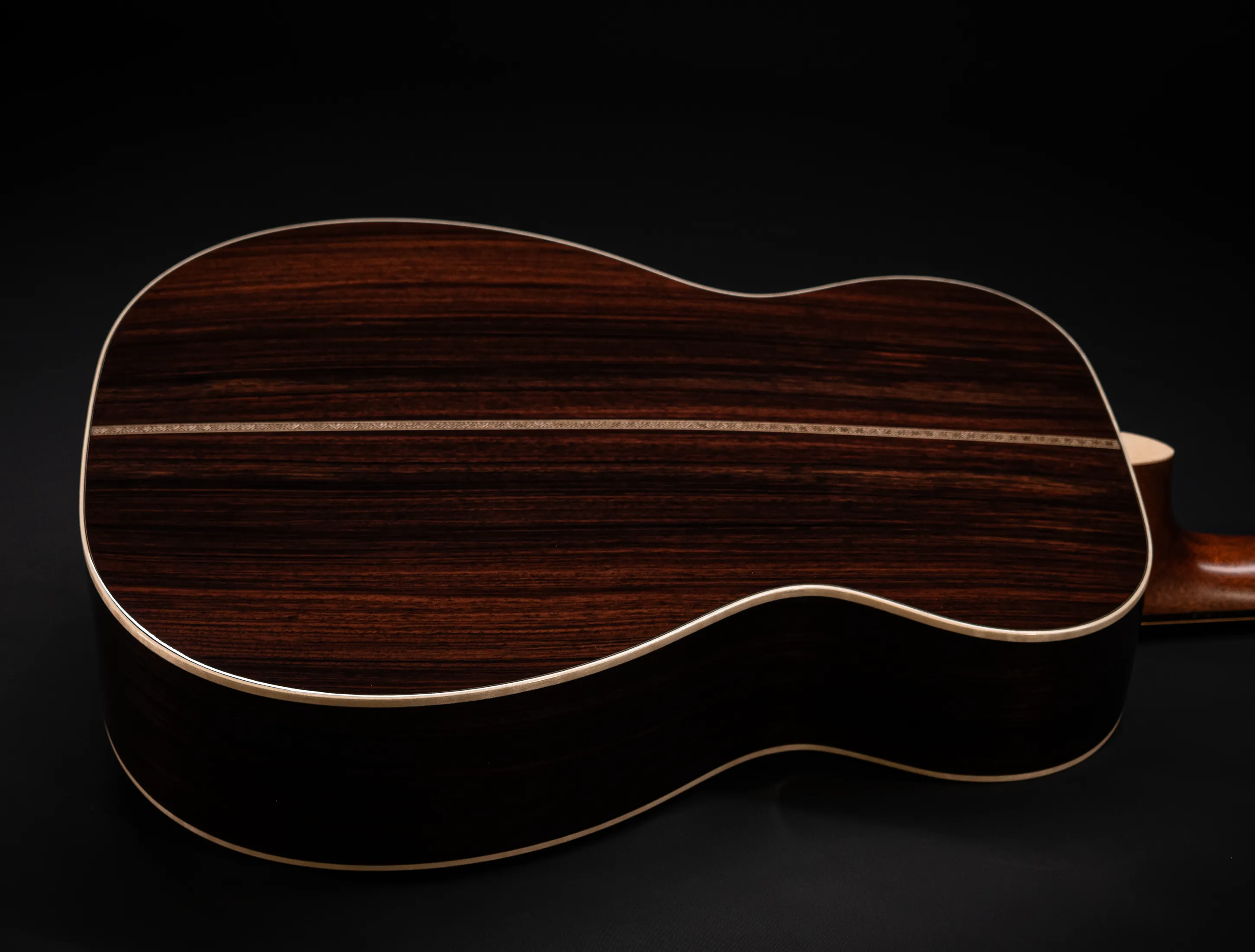 Show gallery (28 images) a170934 Martin 00-28 Modern Deluxe Musikhaus-Hermann