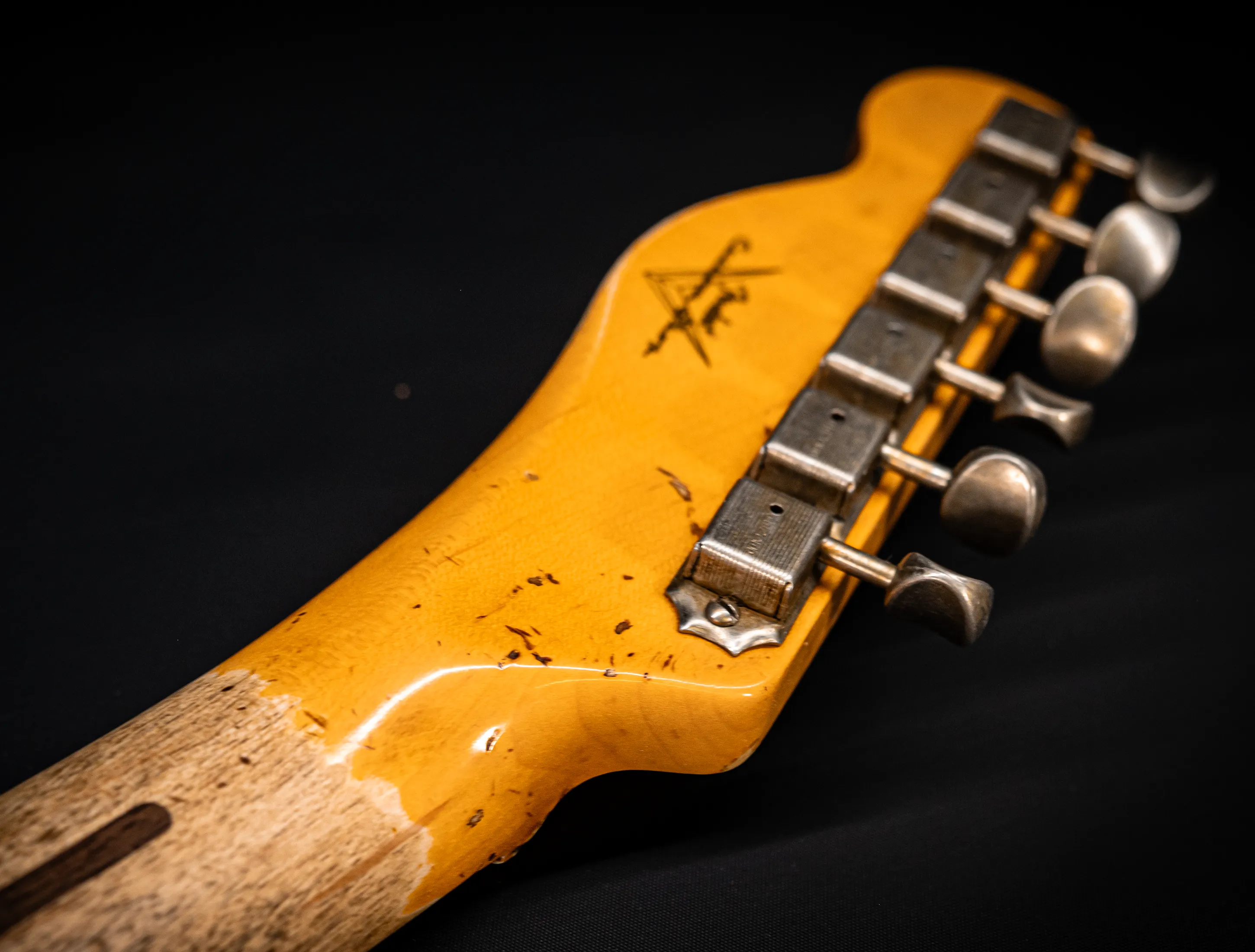 a175169-Fender-MBD-II-Limited-1952-Telecaster-Super-Heavy-Relic-Aged-Black-