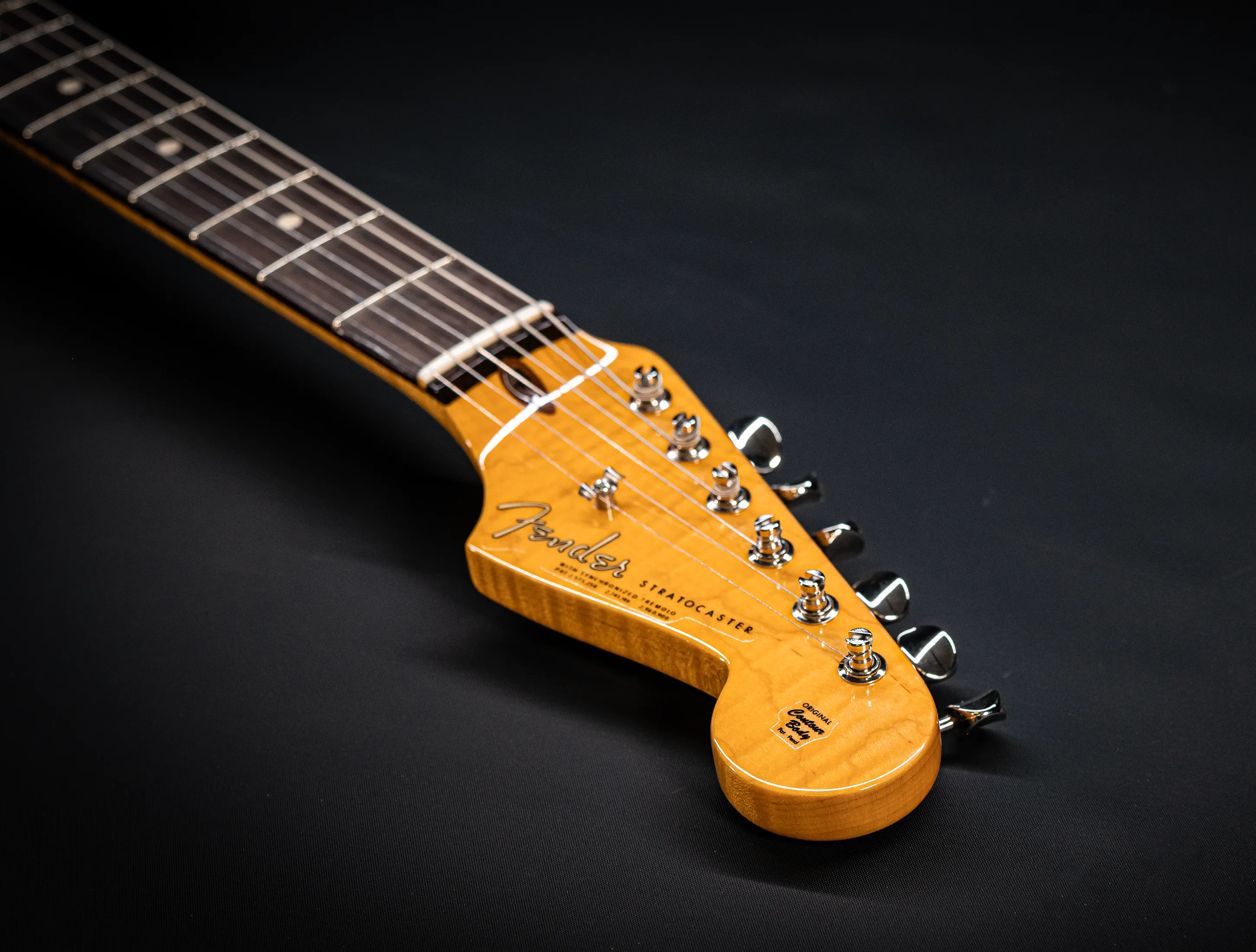 a175611-Fender-MBD-Limited-1963-Stratocaster-Timeless-NOS-flame-Neck-Sunburst-