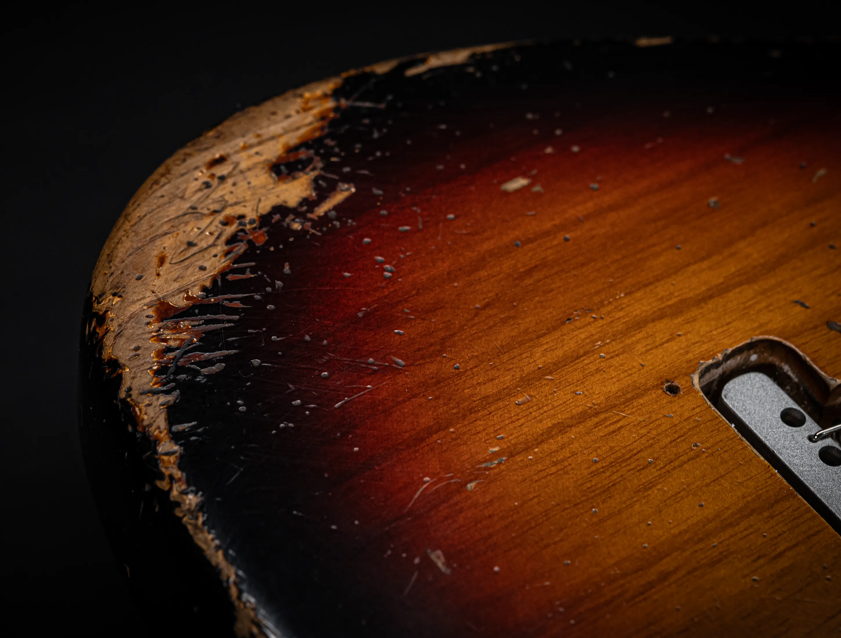 a176111-Fender-MBD-II-Limited-1962-Stratocaster-MIDAS-Super-Heavy-Relic-ASH-Body-Sunburst-