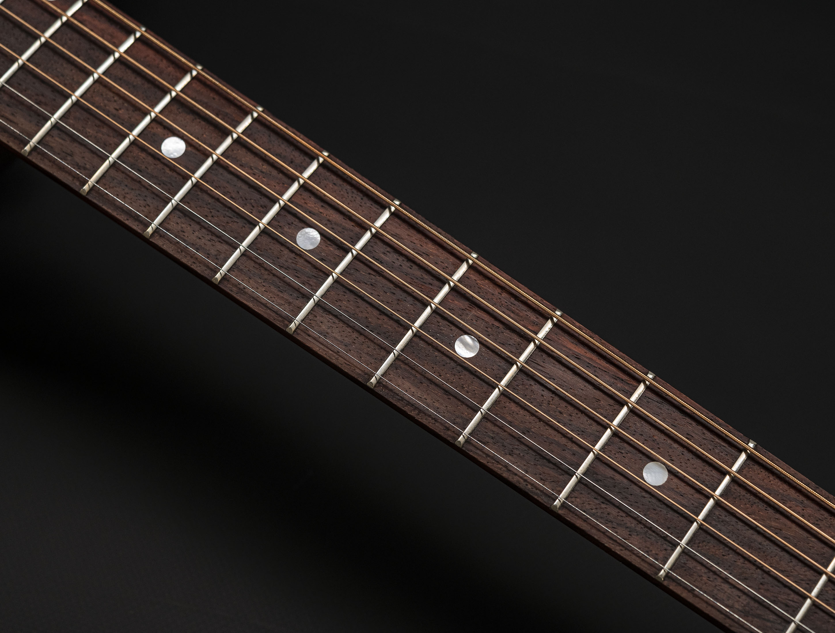 Show gallery (25 images) a121272 gibson-j-45-50s-faded-vintage-sunburst