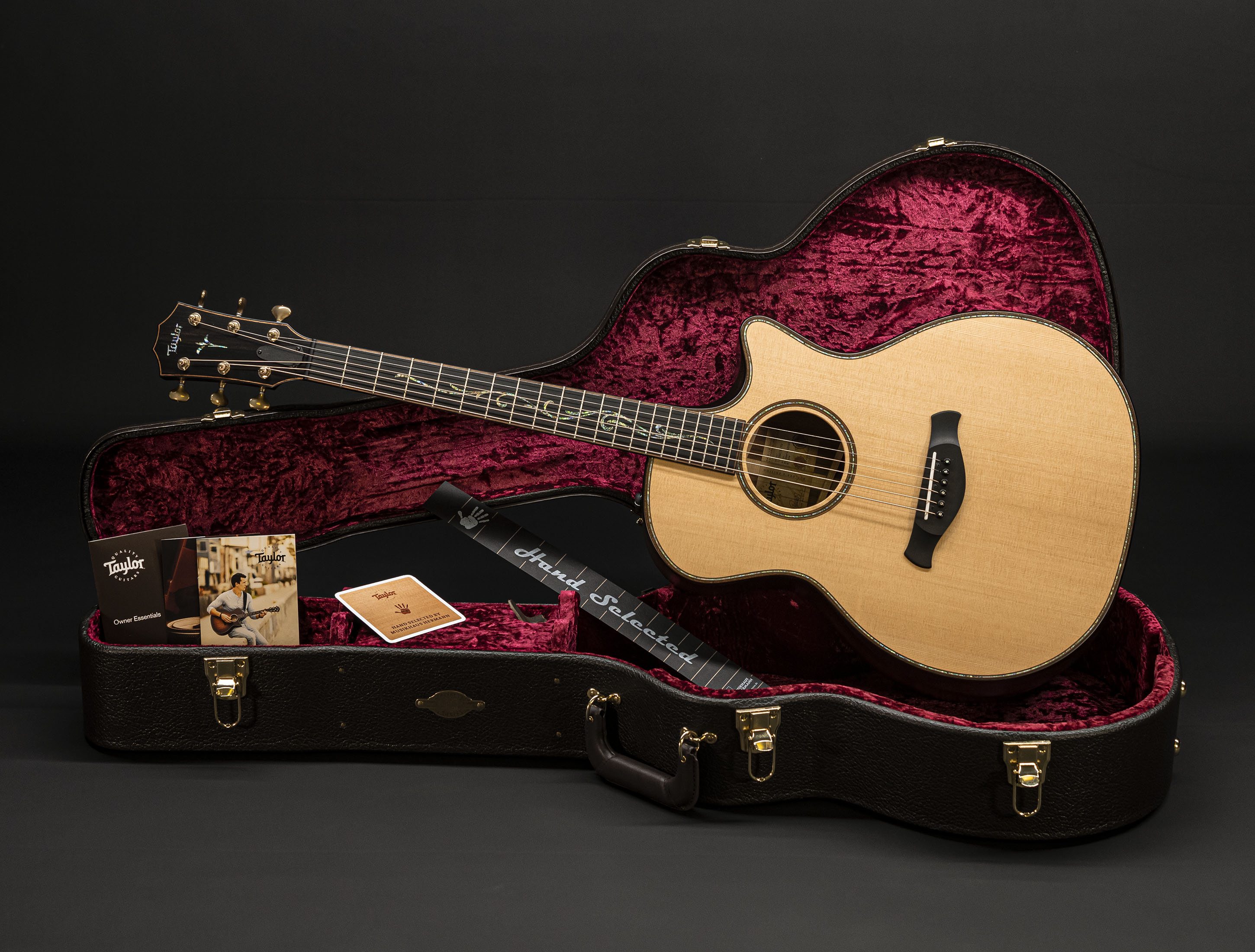 Galerie anzeigen (25 Bilder) a116909-taylor-builders-edition-k14ce-be-koa