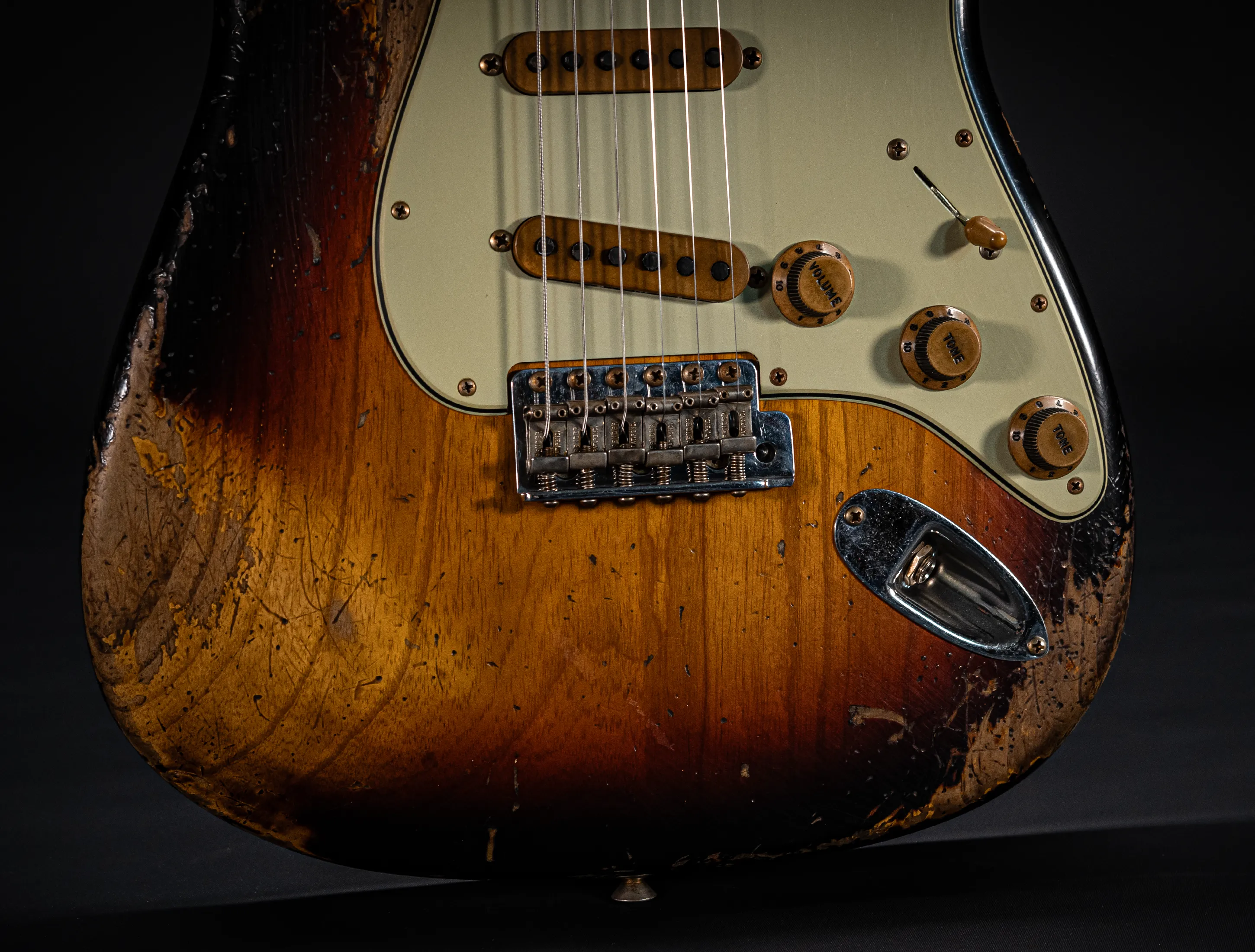 a176131-Fender-MBD-II-Limited-1962-Stratocaster-MIDAS-Super-Heavy-Relic-ASH-Body-Sunburst-