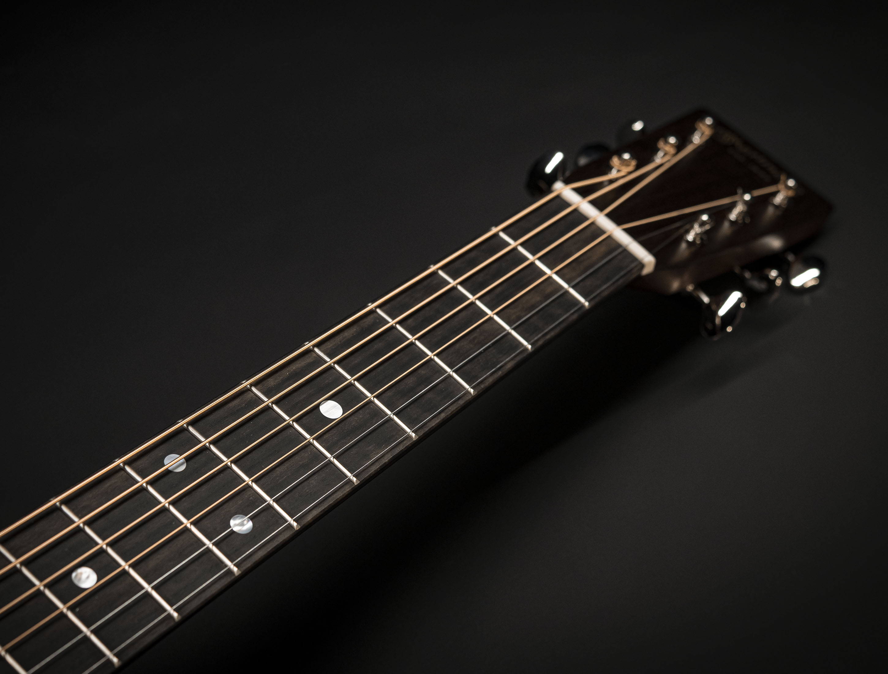 Show gallery (20 images) a135366 martin-d-28-satin-2023