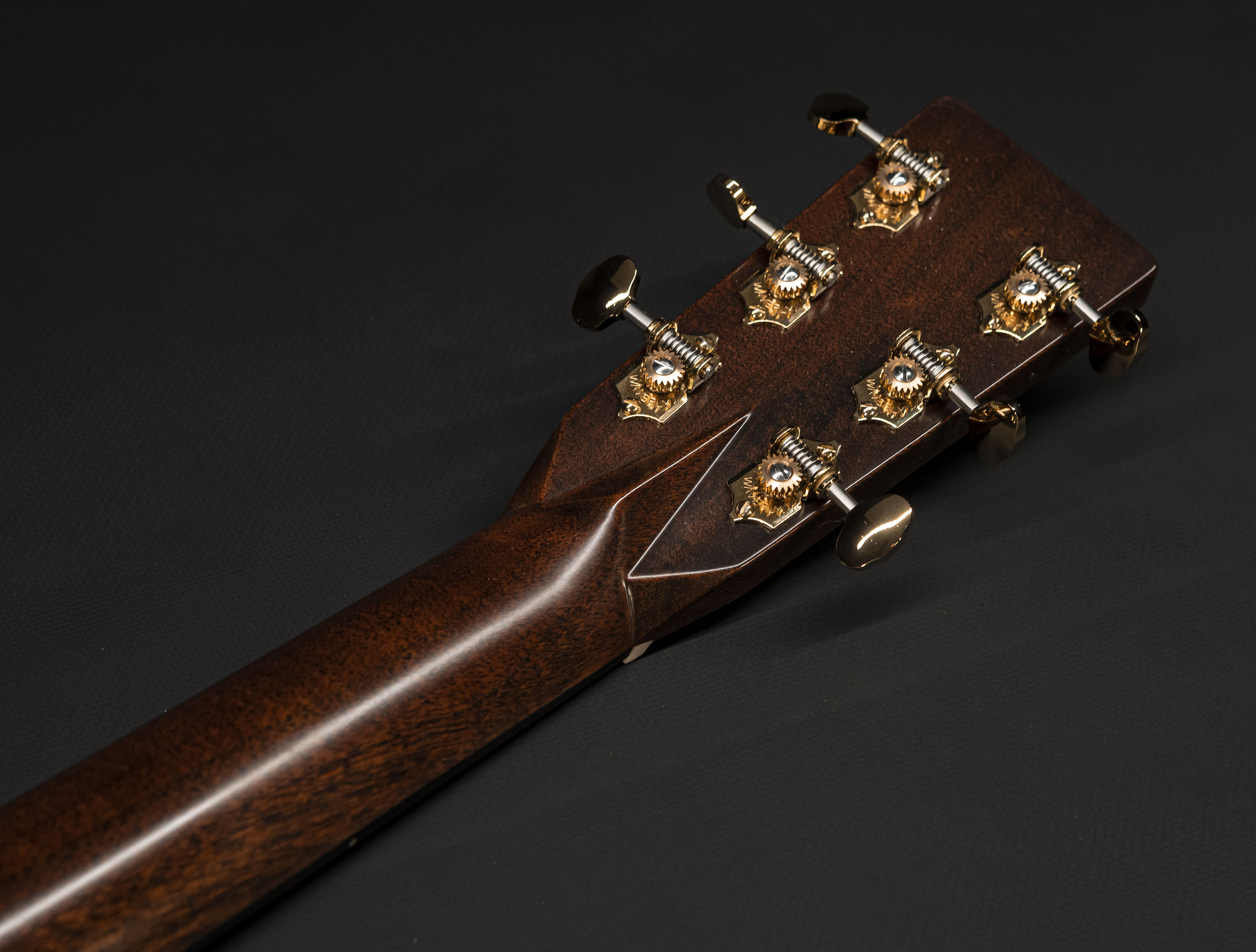 Show gallery (25 images) a118464 martin-d-28-modern-deluxe