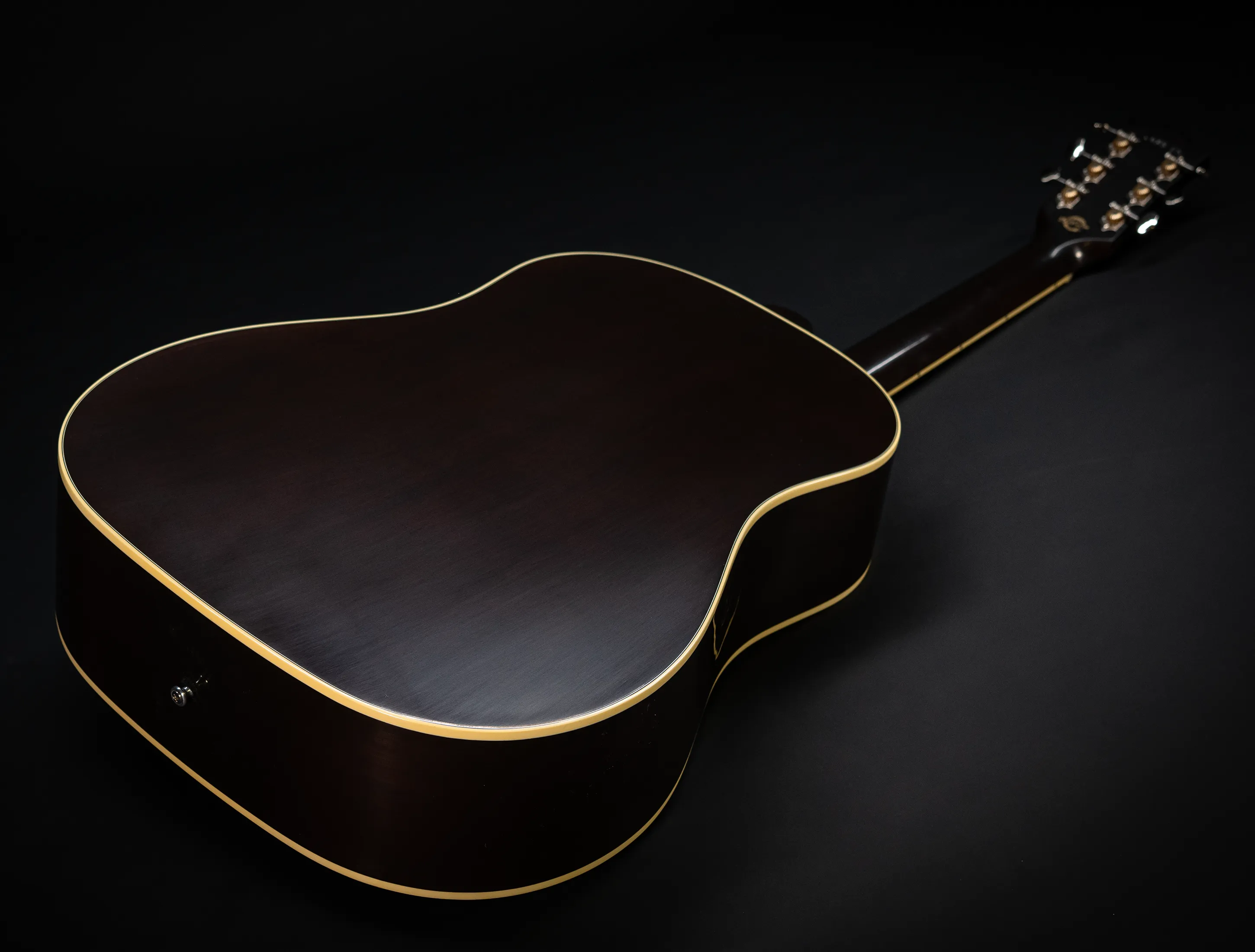 Show gallery (33 images) a174868-Gibson-Southern-Jumbo-EARLY-40s-Golden-Era-Custom-Shop-Adirondack-Vintage-Sunburst-