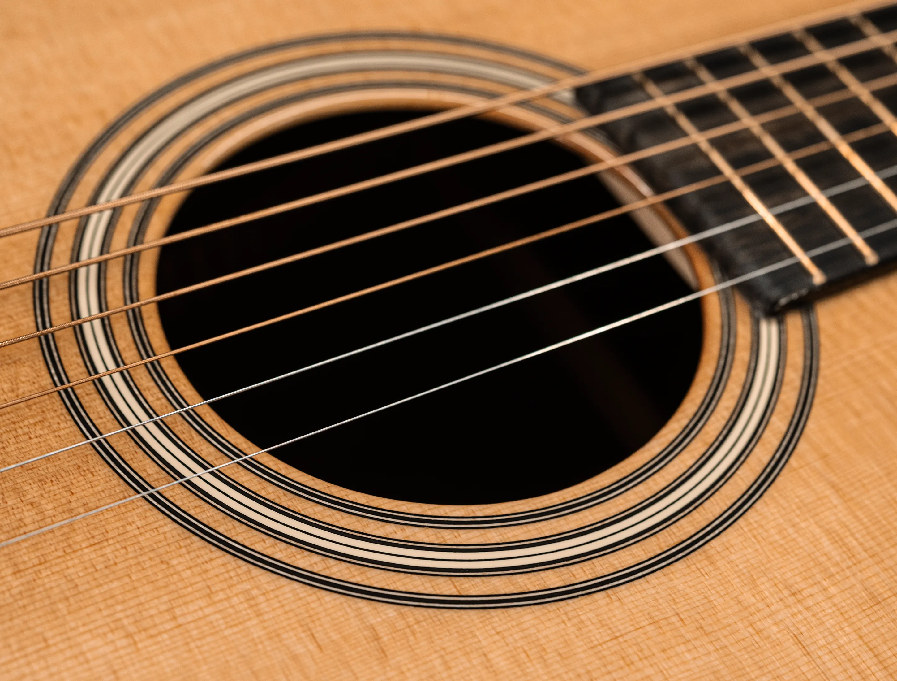 Martin 012-28 12-Fret Modern Deluxe