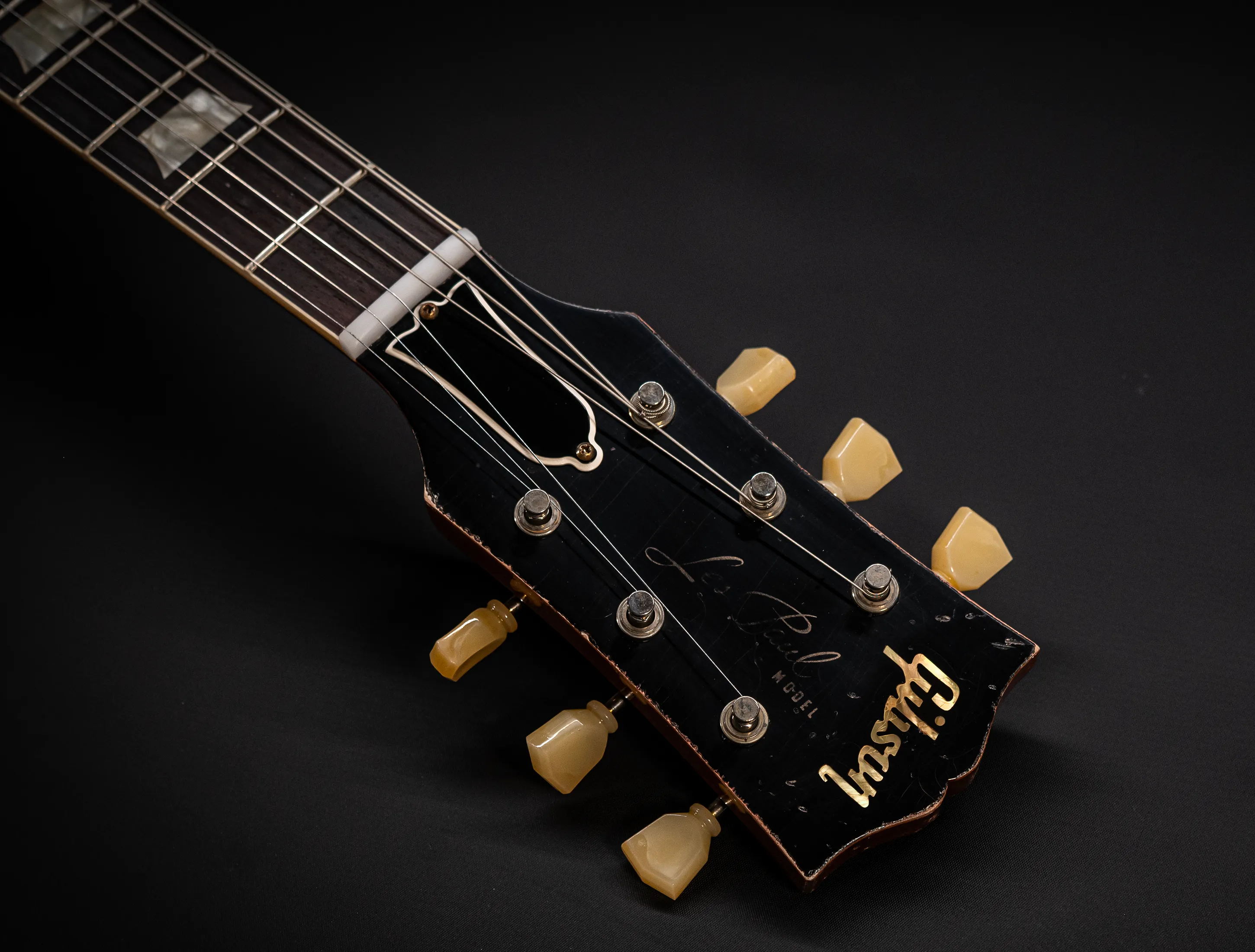 Show gallery (36 images) a163139 Gibson Les Paul 1959 Double Black Murphy LAB R9 Authentic Heavy Aged - Butterscotch