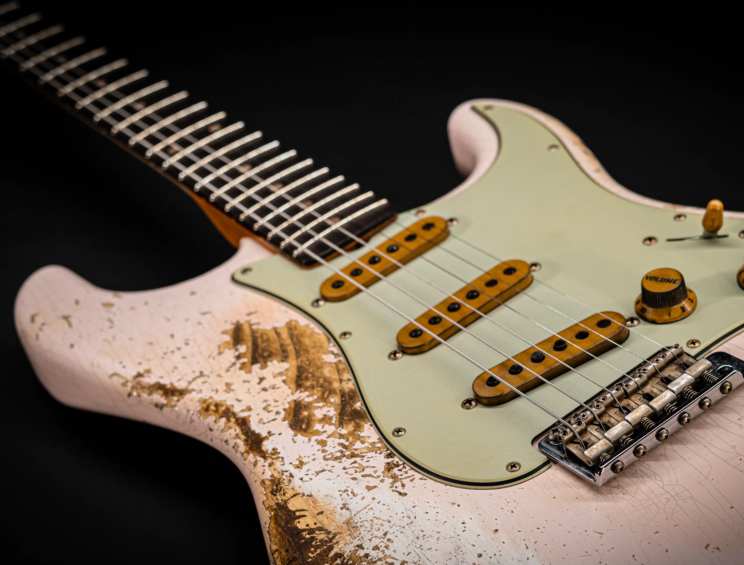 Fender MBD II 1962 Stratocaster MIDAS Super Heavy Relic - ASH Body Shell Pink