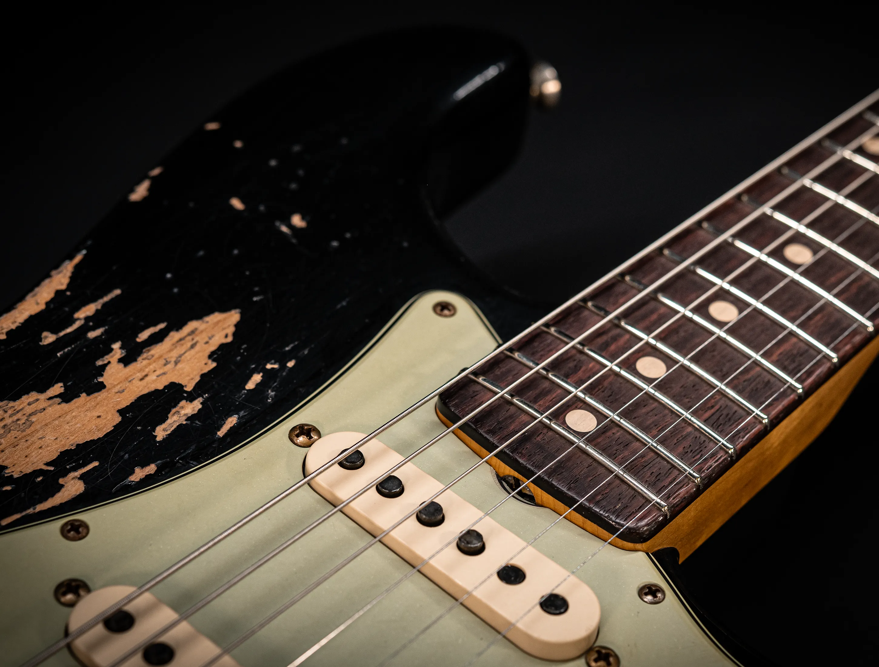a172964Fender MBD Limited 1963 Hardtail Stratocaster Heavy Relic - Black Muikhaus-Hermann