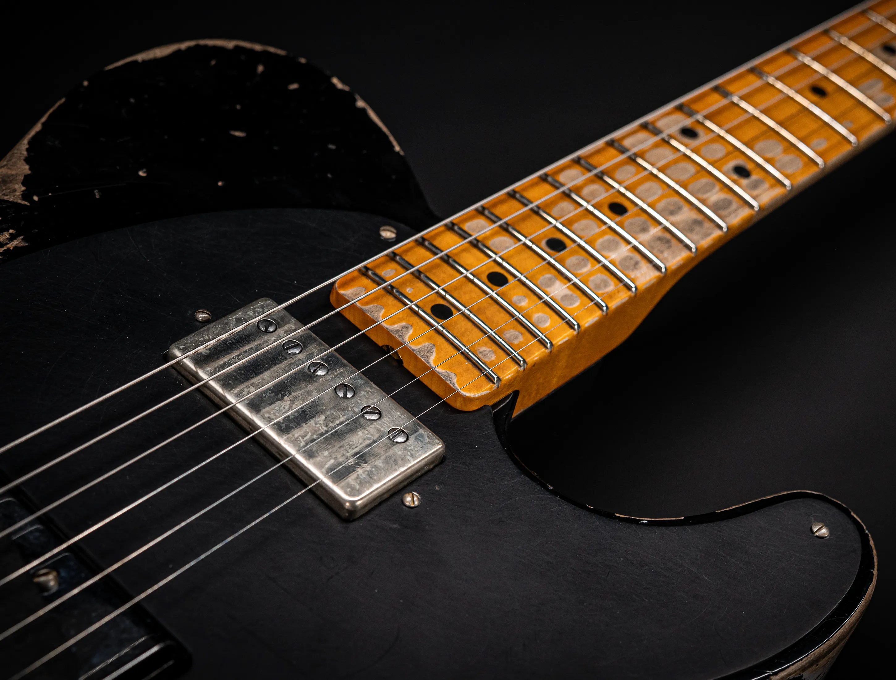 a176182-Fender-MBD-II-Limited-1952-Humbucker-Telecaster-Super-Heavy-Relic-Aged-Black-
