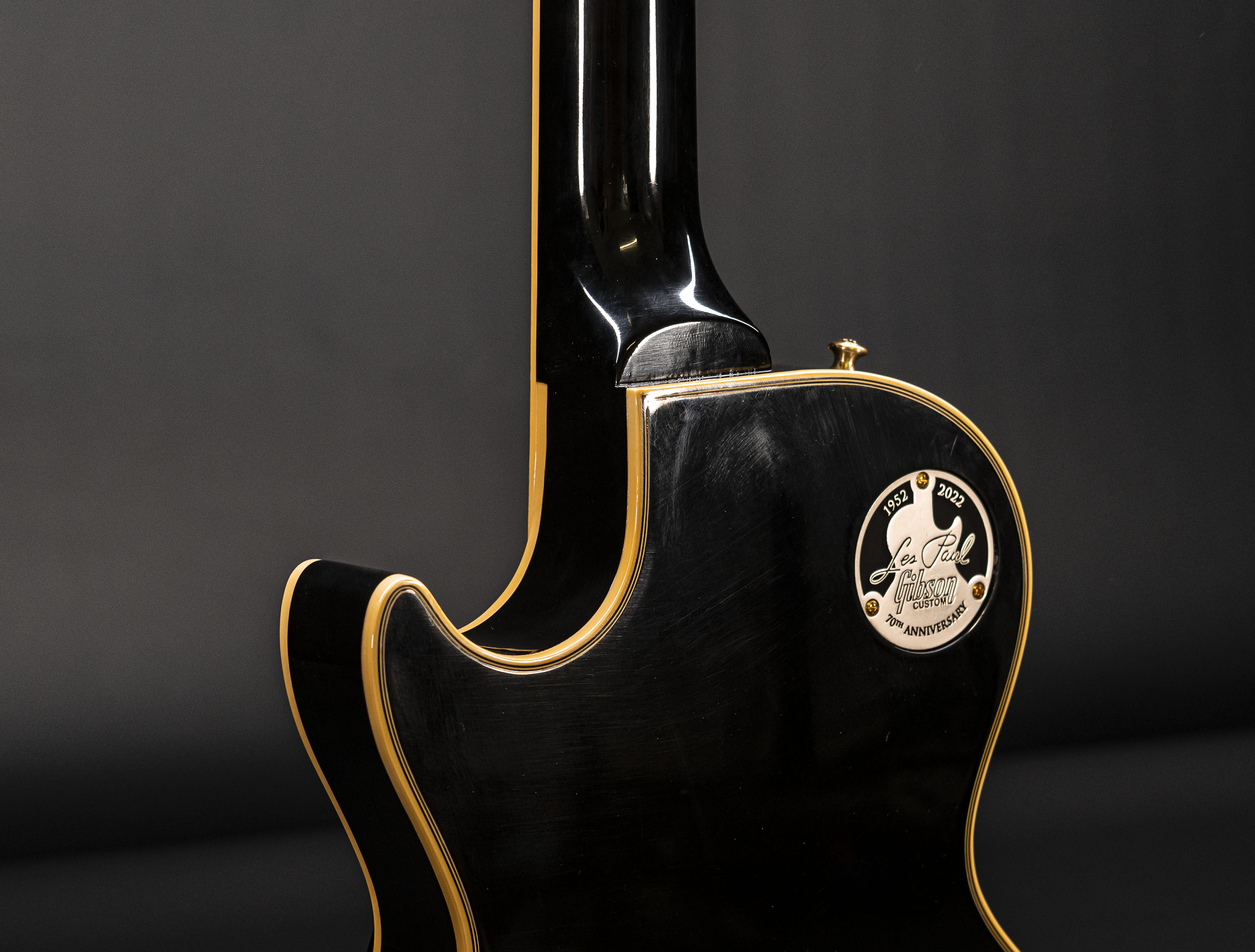 Galerie anzeigen (26 Bilder) a115986-gibson-les-paul-custom-1957-reissue-3-pickup-vos-ebony