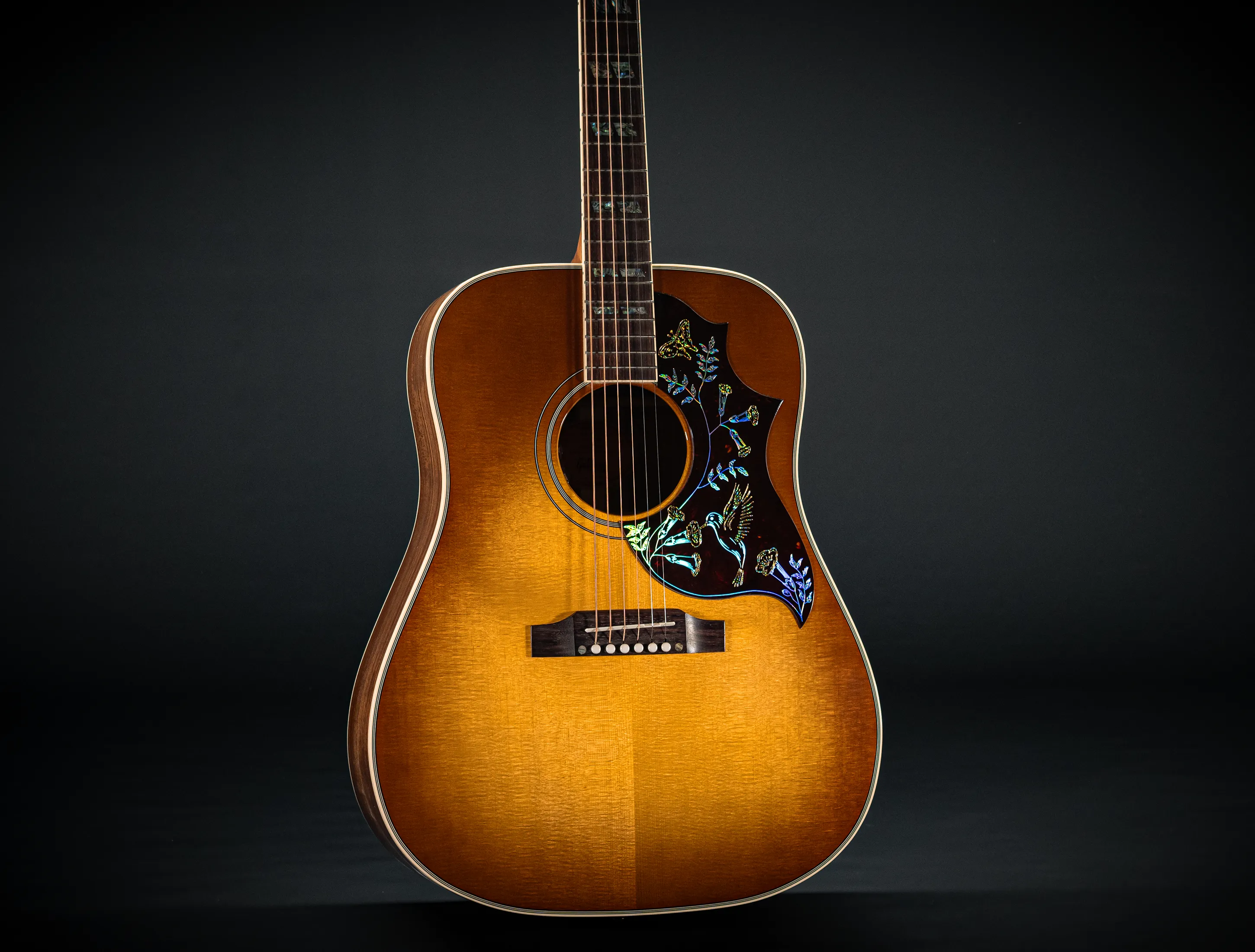 Gibson Hummingbird Elegant Koa - Honey Burst