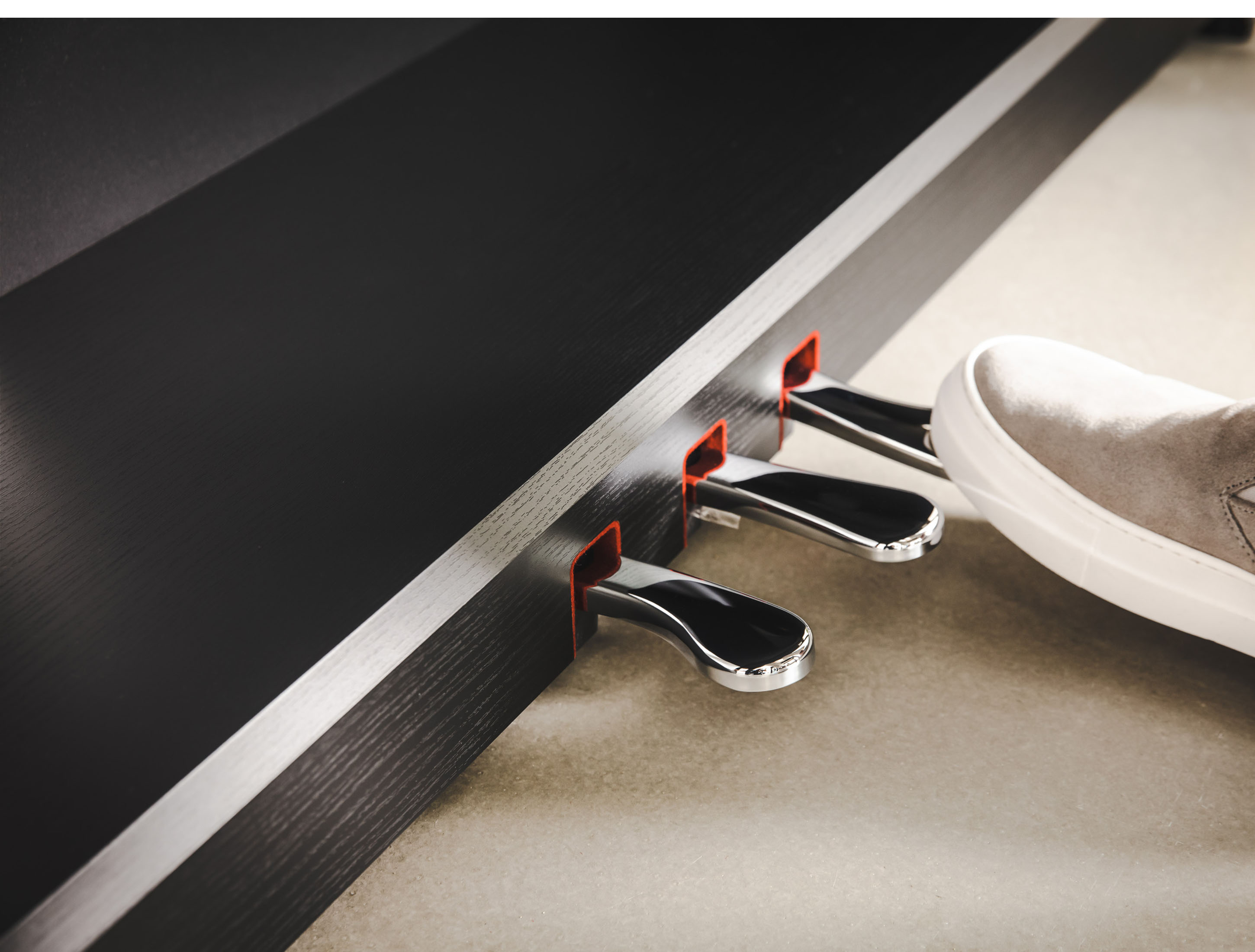 Show gallery (12 images) yamaha-cvp905b-mh010