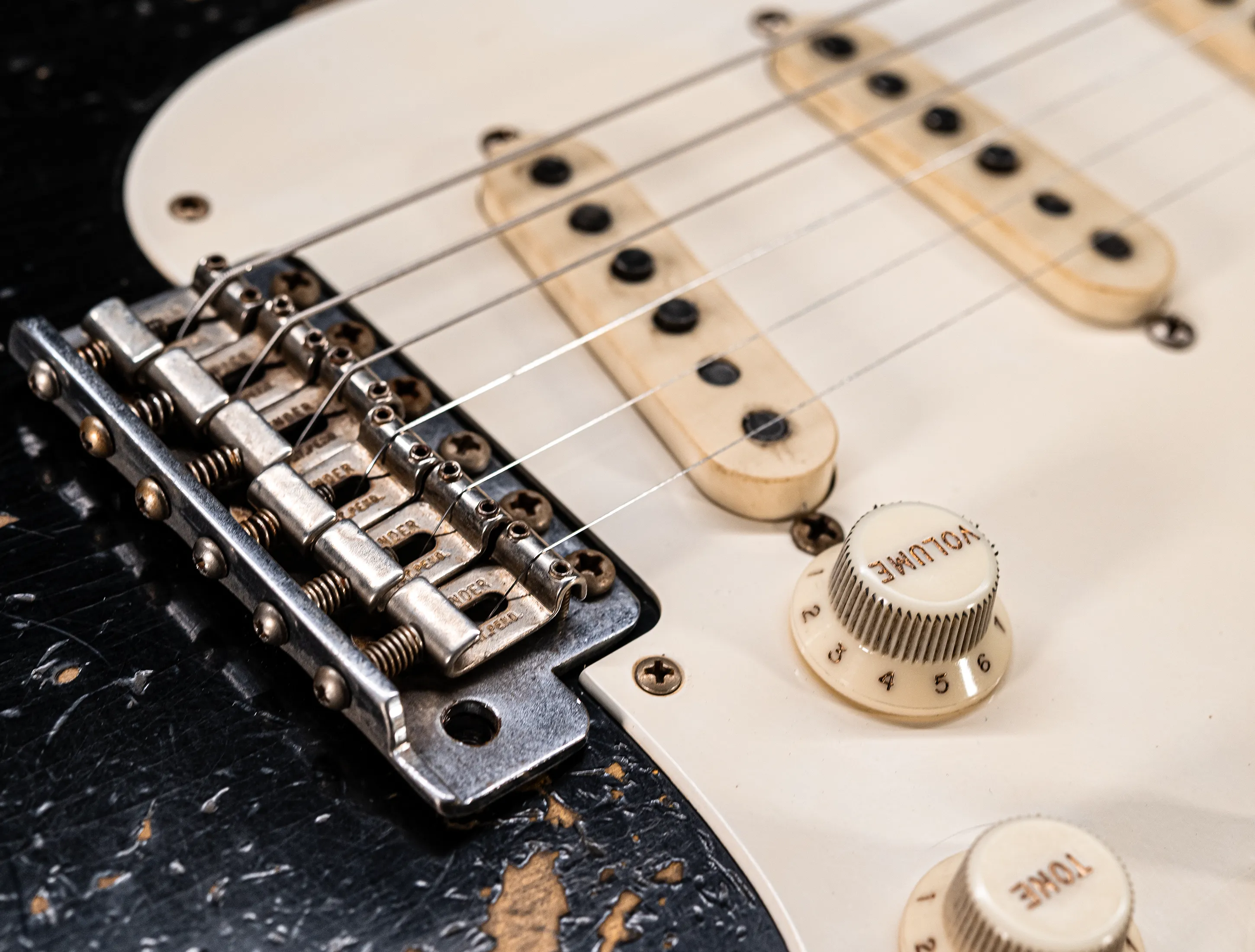 Fender Senior Masterbuilt Dale Wilson 1957 Stratocaster Heavy Relic - faded Black