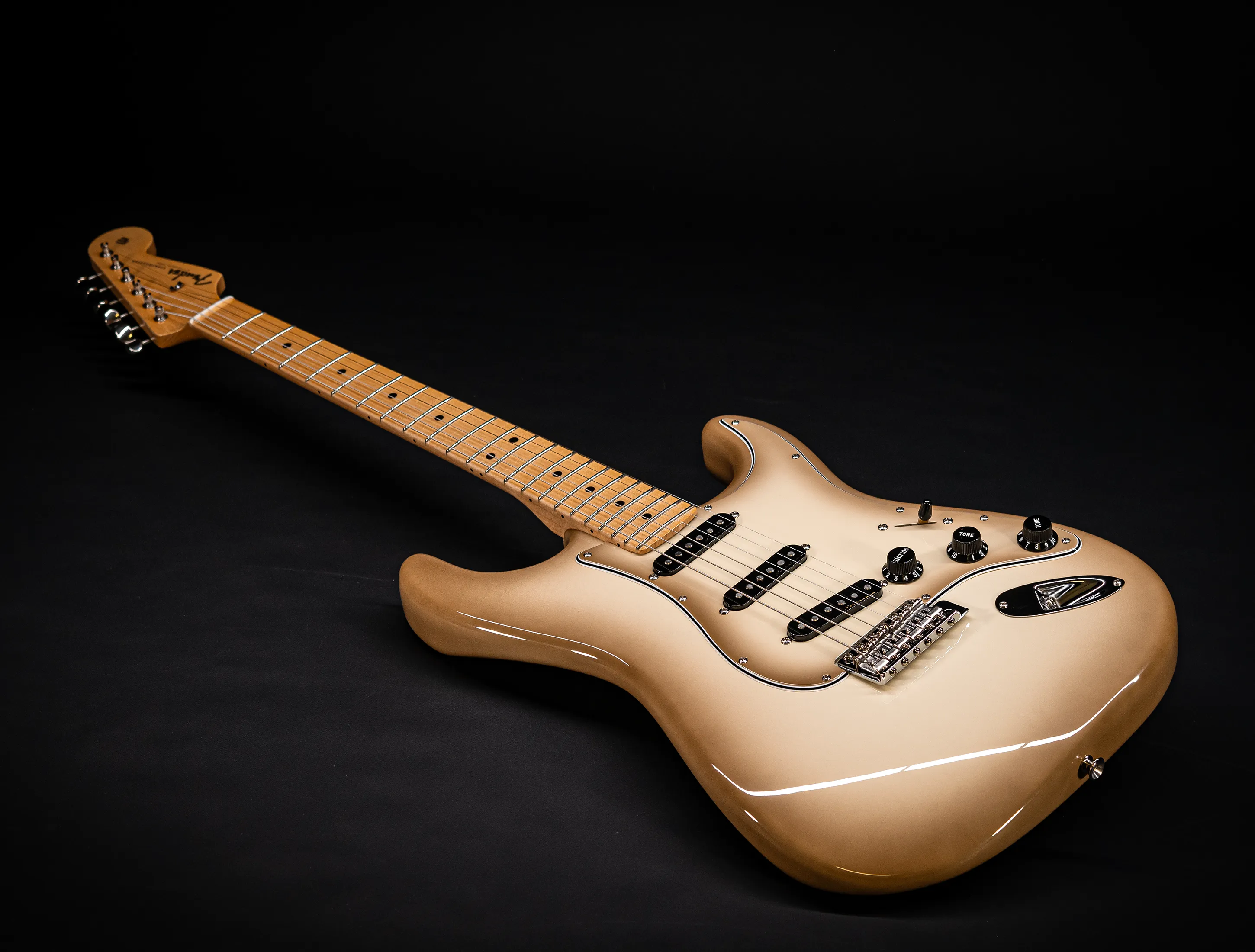 a174527-Fender-Masterbuilt-Todd-Krause-ANTIGUA-50`s-Stratocaster-NOS-