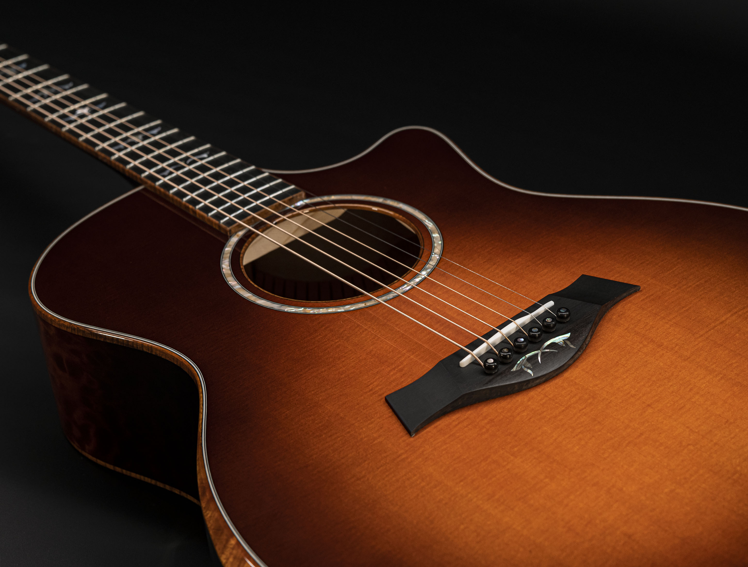 a143279 Taylor-Custom-Baja-Grand-Auditorium