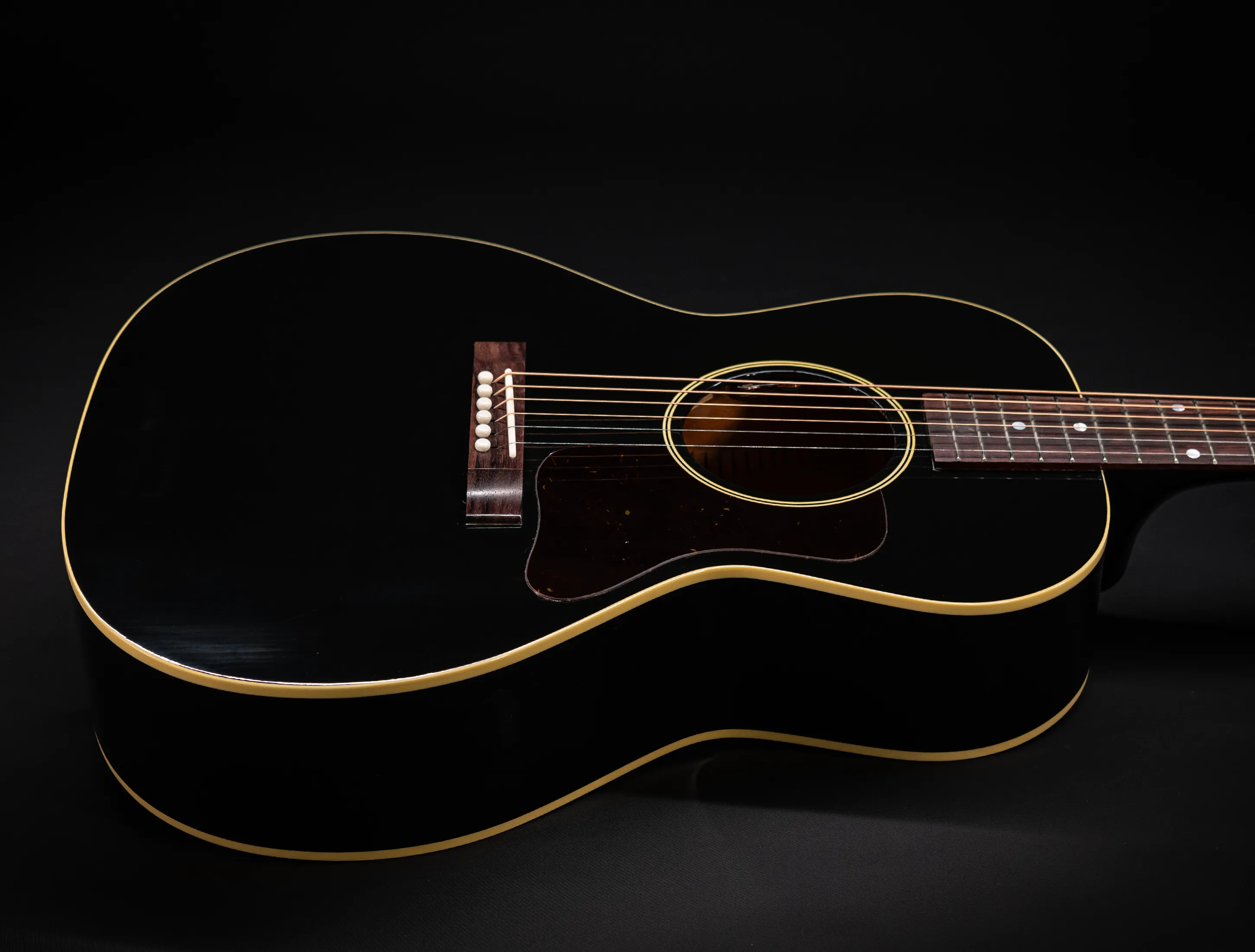 Galerie anzeigen (22 Bilder) a164466 Gibson L-00 Original Ebony