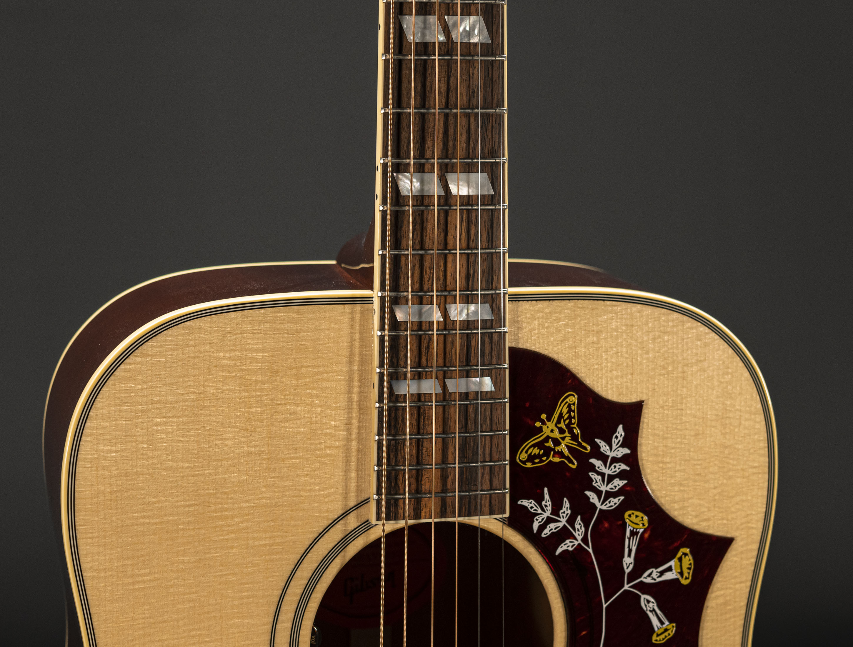 a128060-Gibson-Hummingbird-Original-Antique-Natural a128060-gibson-hummingbird-original-antique-natural