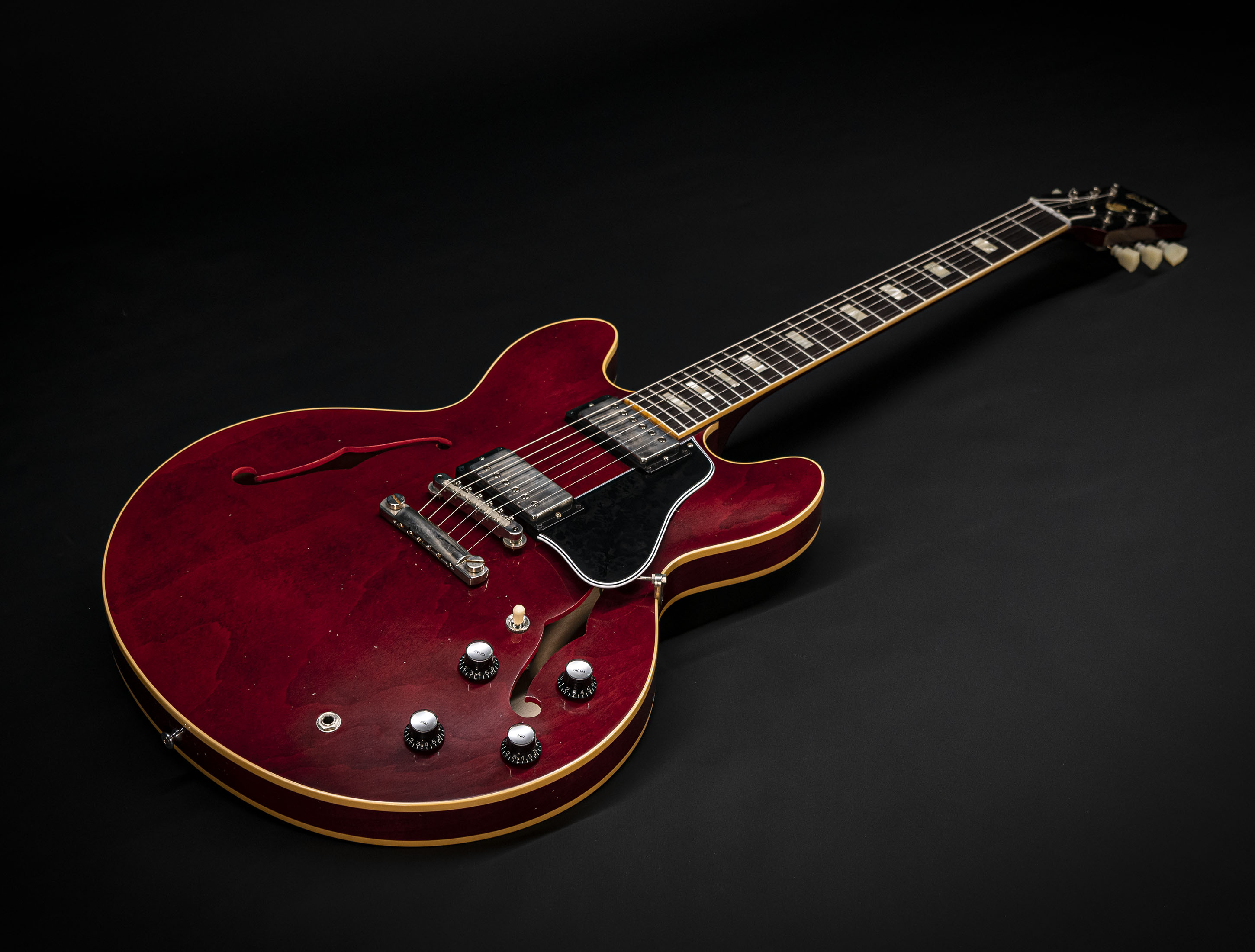 a134643_Gibson-ES-335-1964-Murphy-Lab-Ultra-Light-Aged-Sixties-Cherry a134643 gibson-es-335-1964-murphy-lab-ultra-light-aged-sixties-cherry