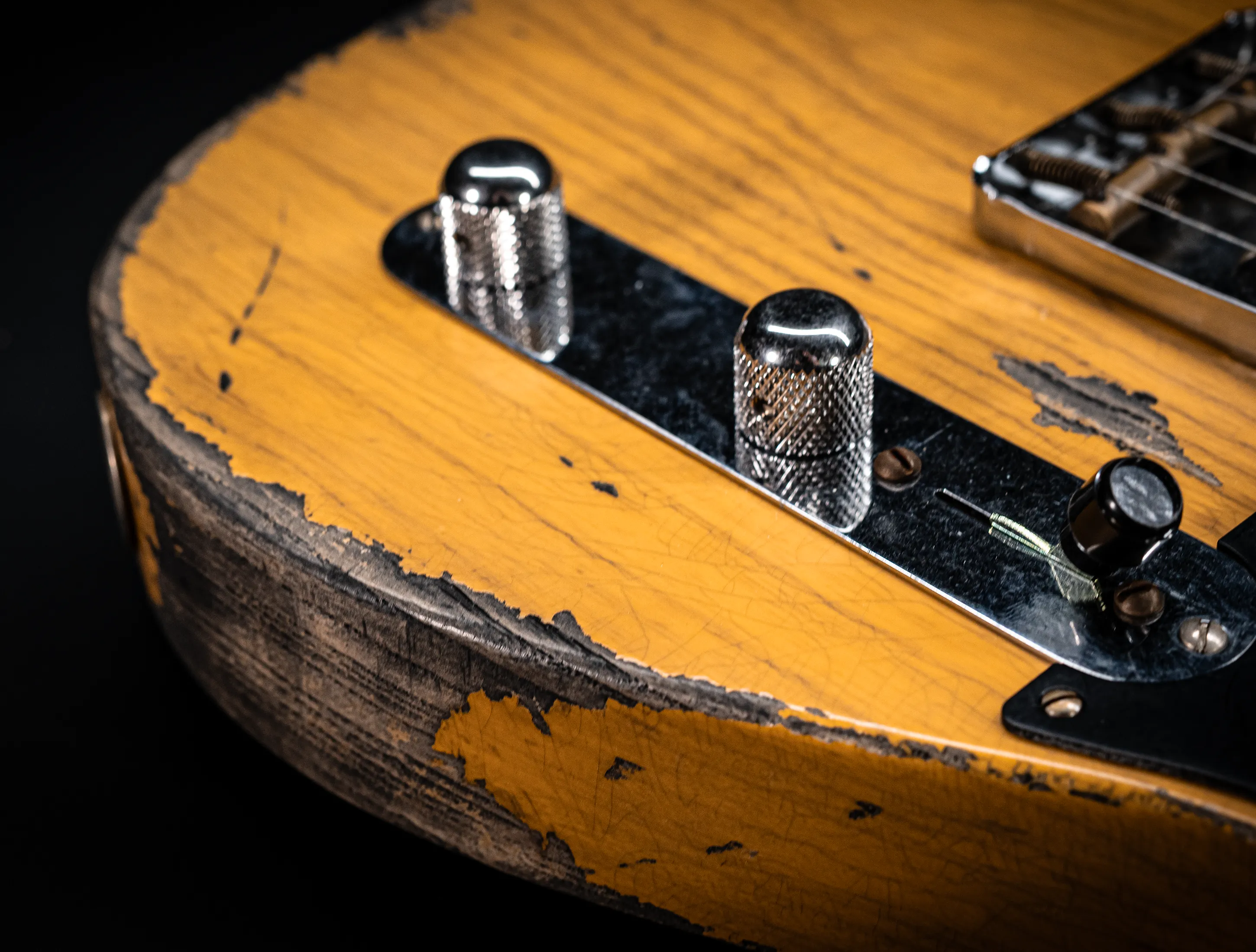 Fender MBD II 1952 Humbucker Telecaster Super Heavy Relic 1pc. Ash Body - Butterscotch Blonde