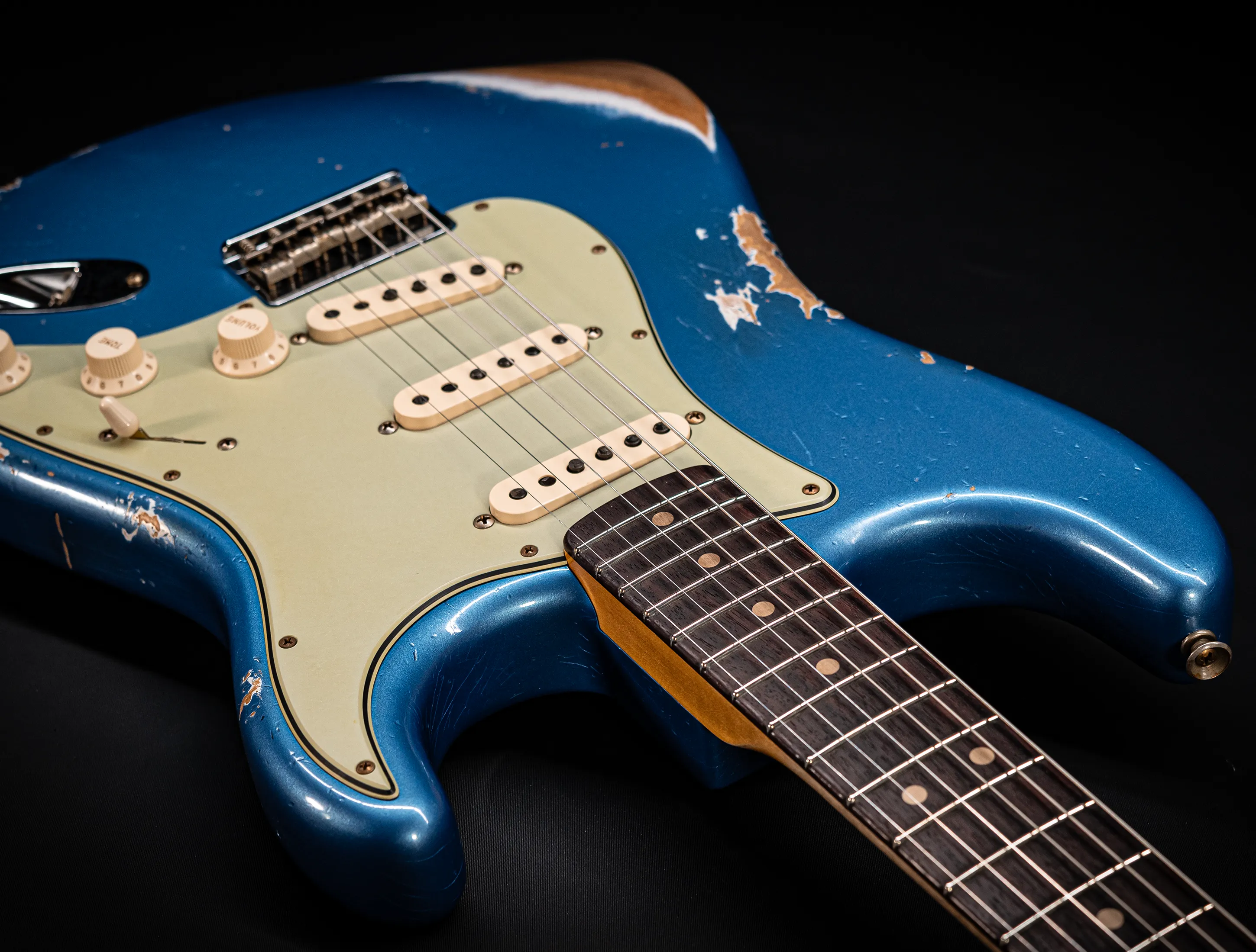 a174403-Fender-MBD-Limited-1963-Hardtail-Stratocaster-Heavy Relic-Lake-Placid-Blue-
