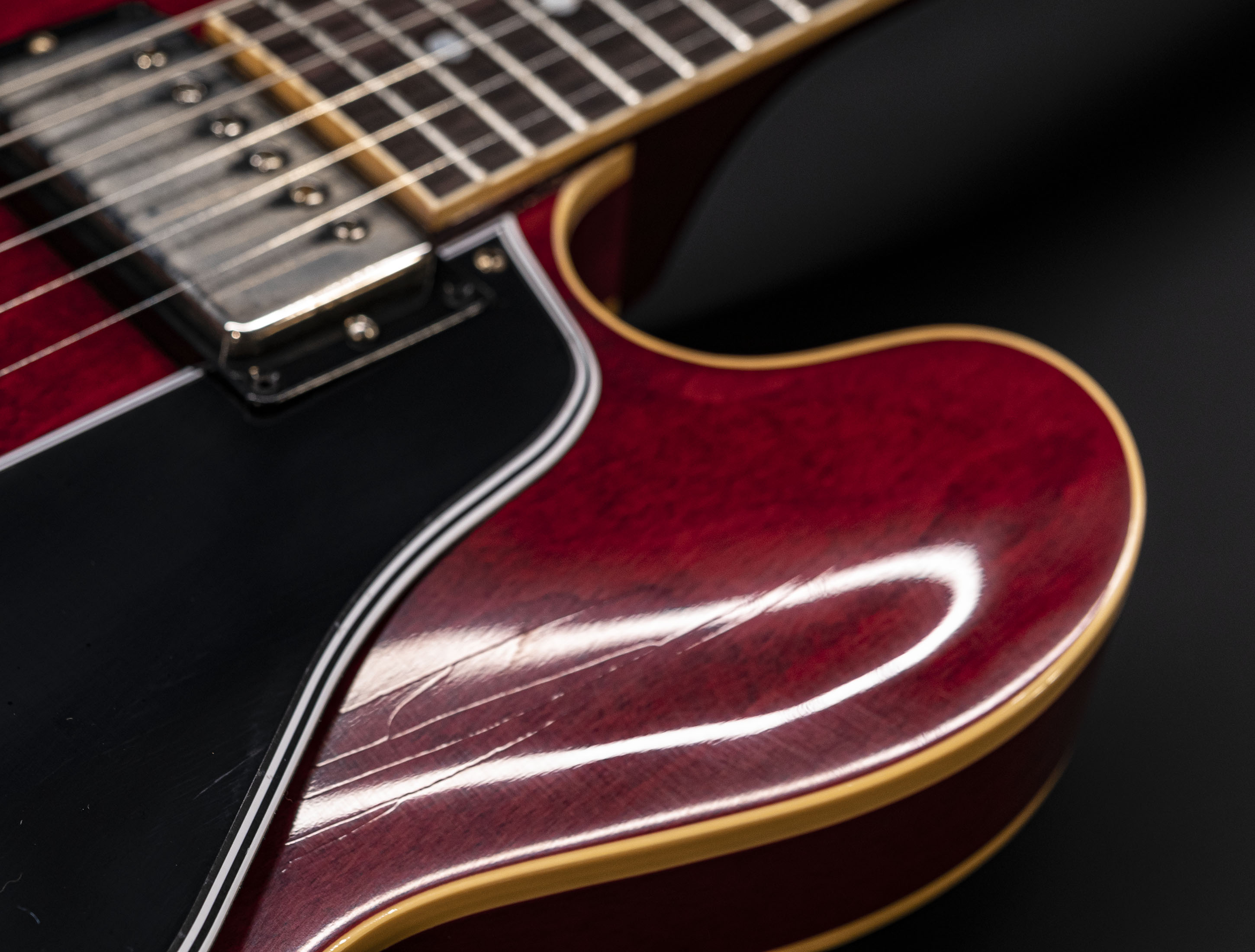 a126626_Gibson-ES-335-1961-Murphy-Lab-Ultra-Light-Aged-Sixties-Cherry a126626 gibson-es-335-1961-murphy-lab-ultra-light-aged-sixties-cherry