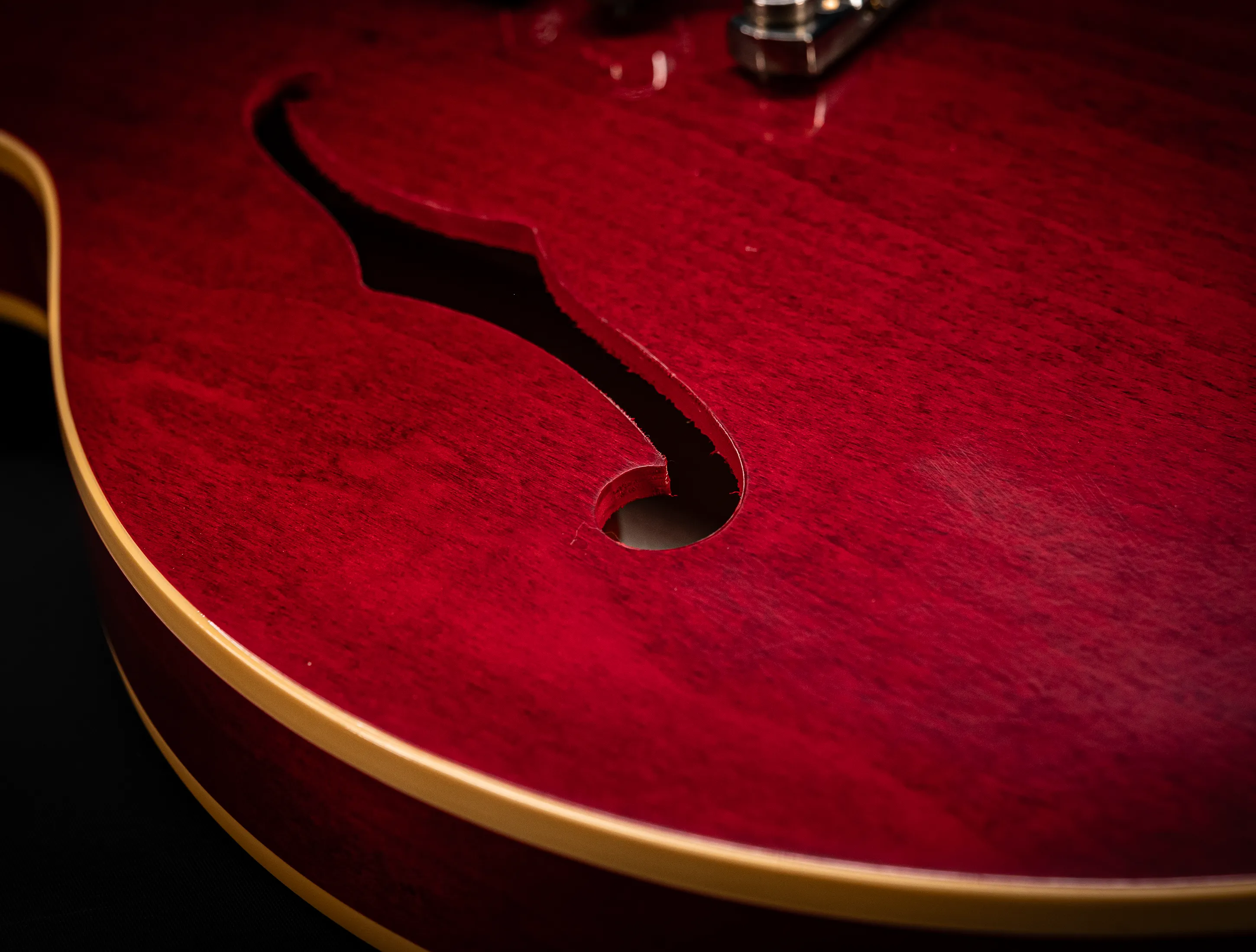 a173606-Gibson-ES-335-1961-Custom-Shop-Reissue-VOS-Sixties-Cherry-Musikhaus-Hermann