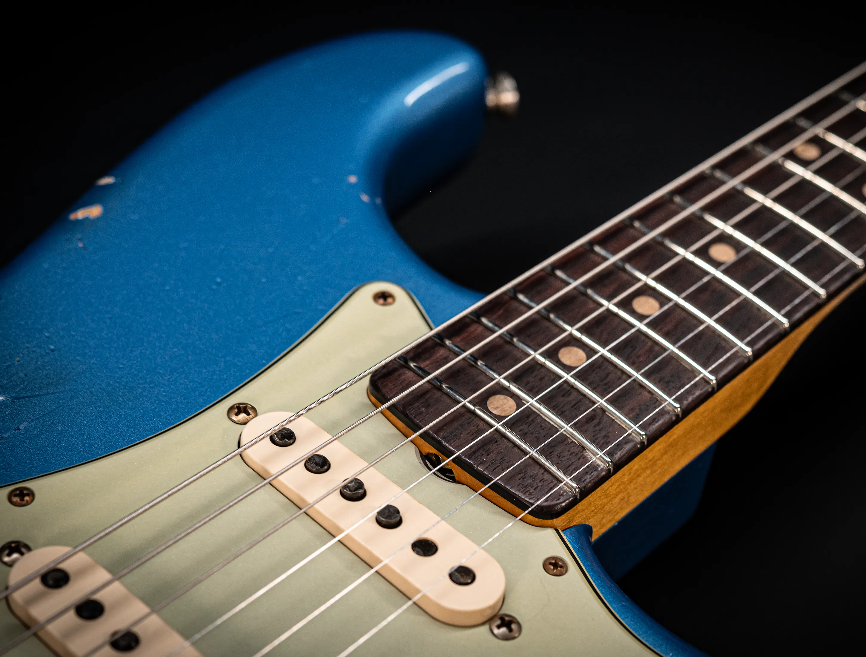 a174387-Fender-MBD-Limited-1963-Hardtail-Stratocaster-Heavy Relic-Lake-Placid-Blue-