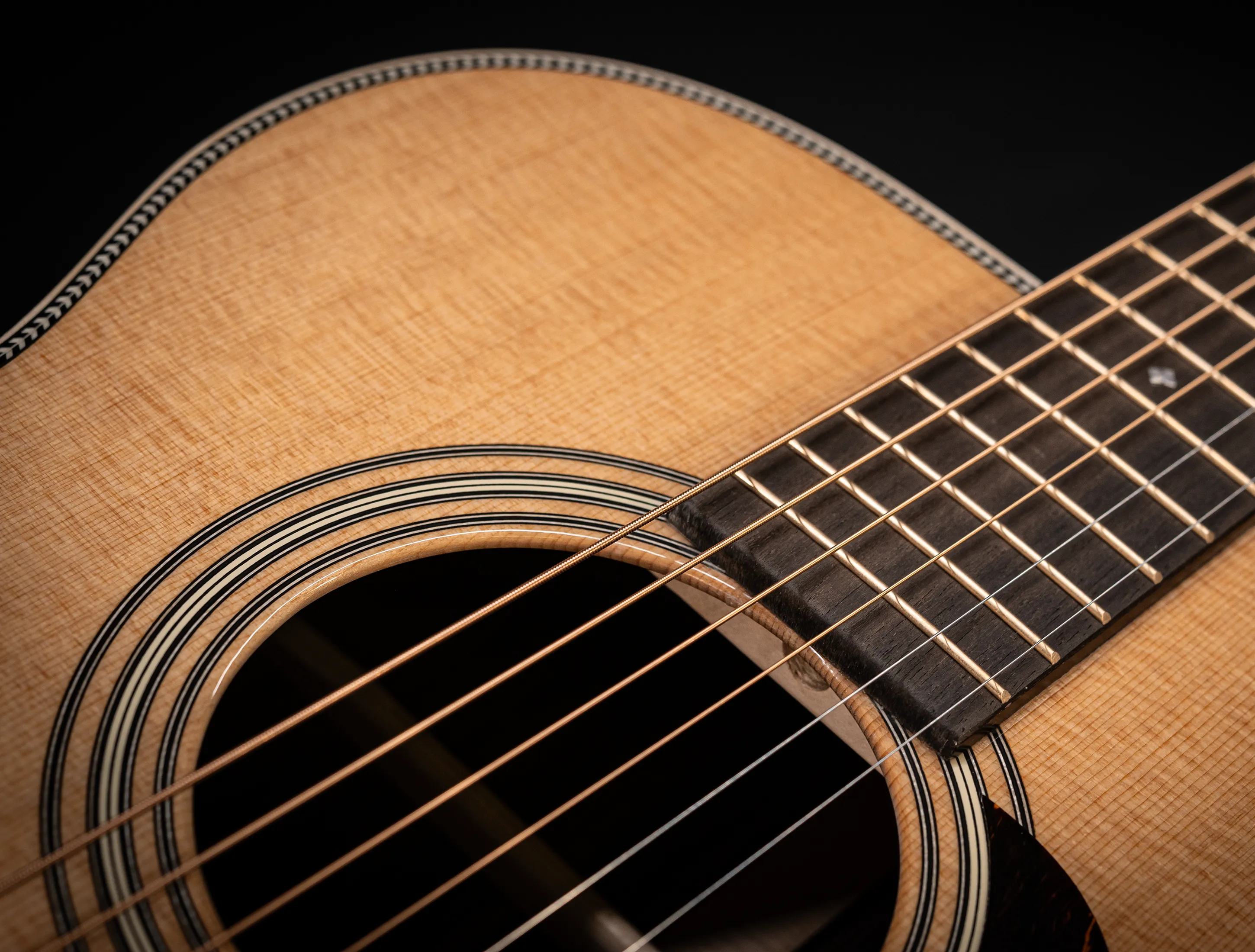 Show gallery (28 images) a170929 Martin 00-28 Modern Deluxe Musikhaus-Hermann