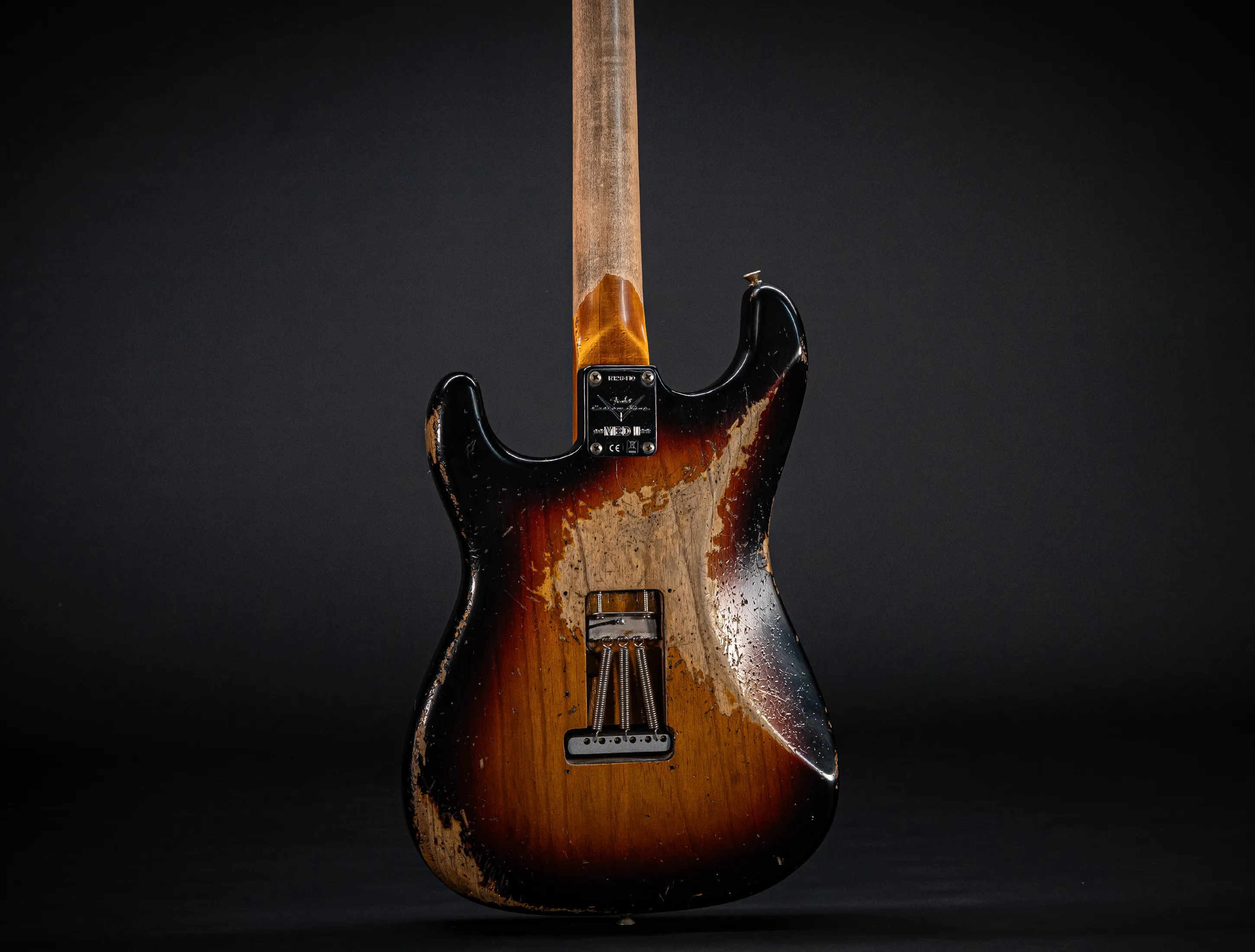 a176132-Fender-MBD-II-Limited-1962-Stratocaster-MIDAS-Super-Heavy-Relic-ASH-Body-Sunburst-