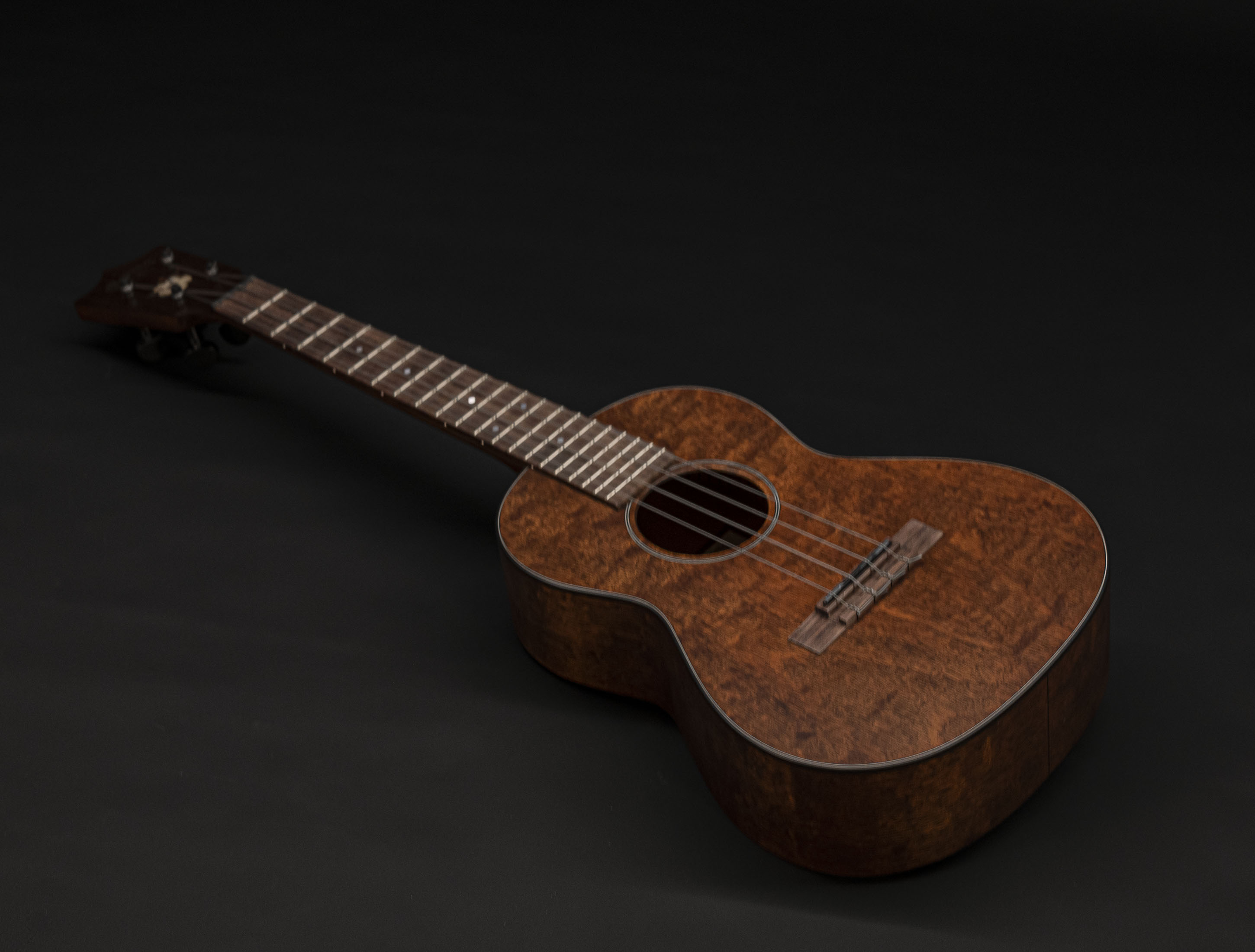 Galerie anzeigen (18 Bilder) a133448 martin-1t-iz-tenor-uke