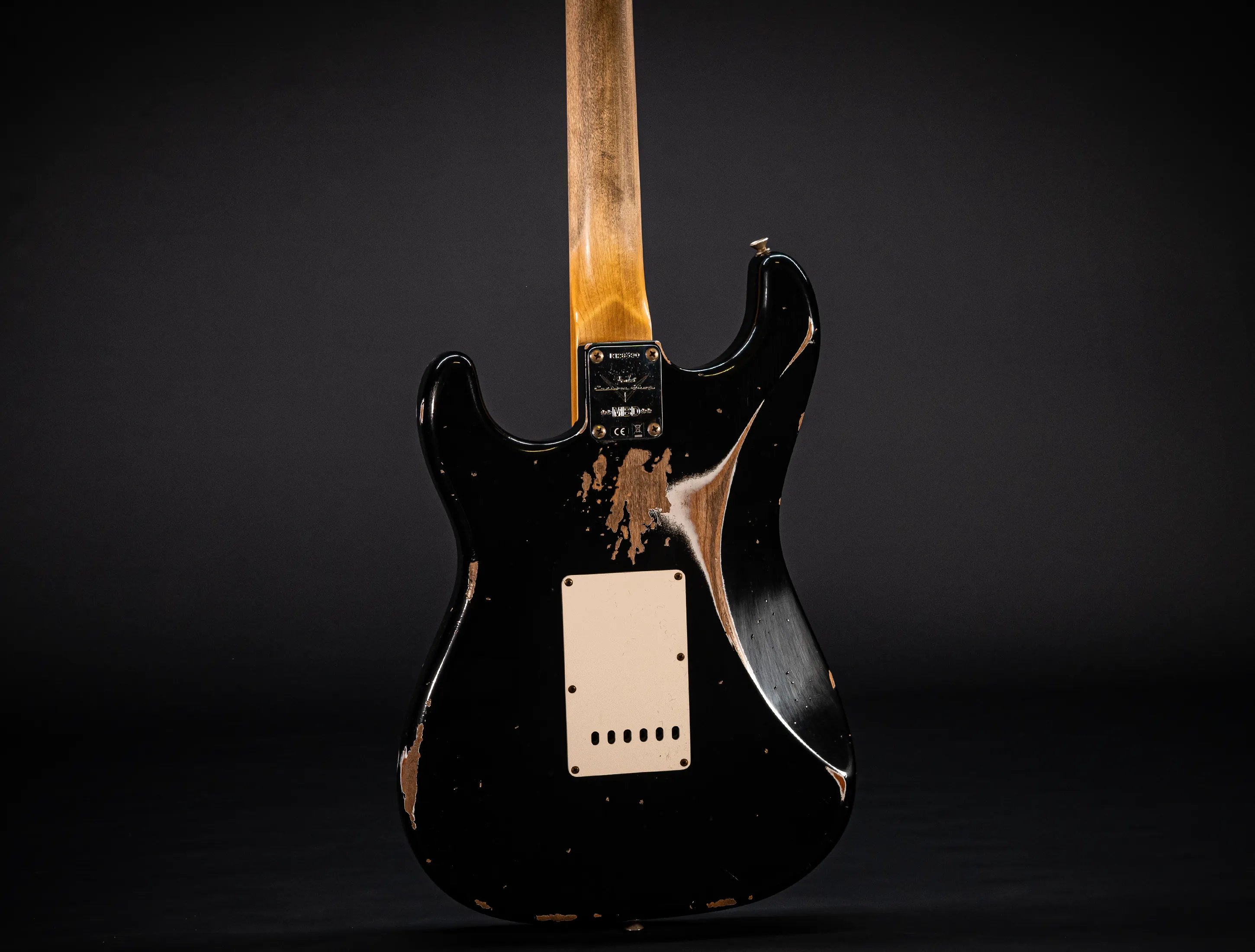 a173107Fender MBD Limited 1963 Humbucker Stratocaster Heavy Relic - Black Muikhaus-Hermann