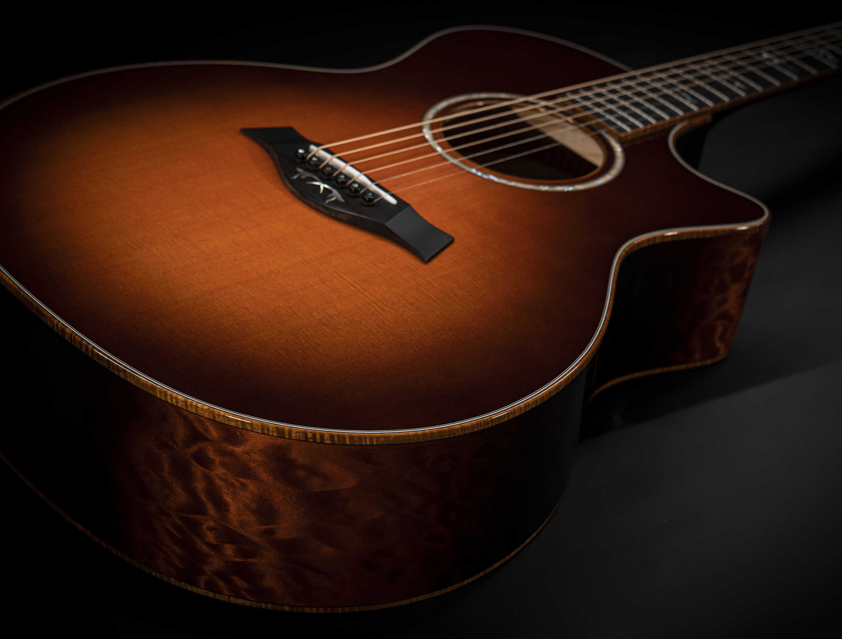 a143260 Taylor-Custom-Baja-Grand-Auditorium