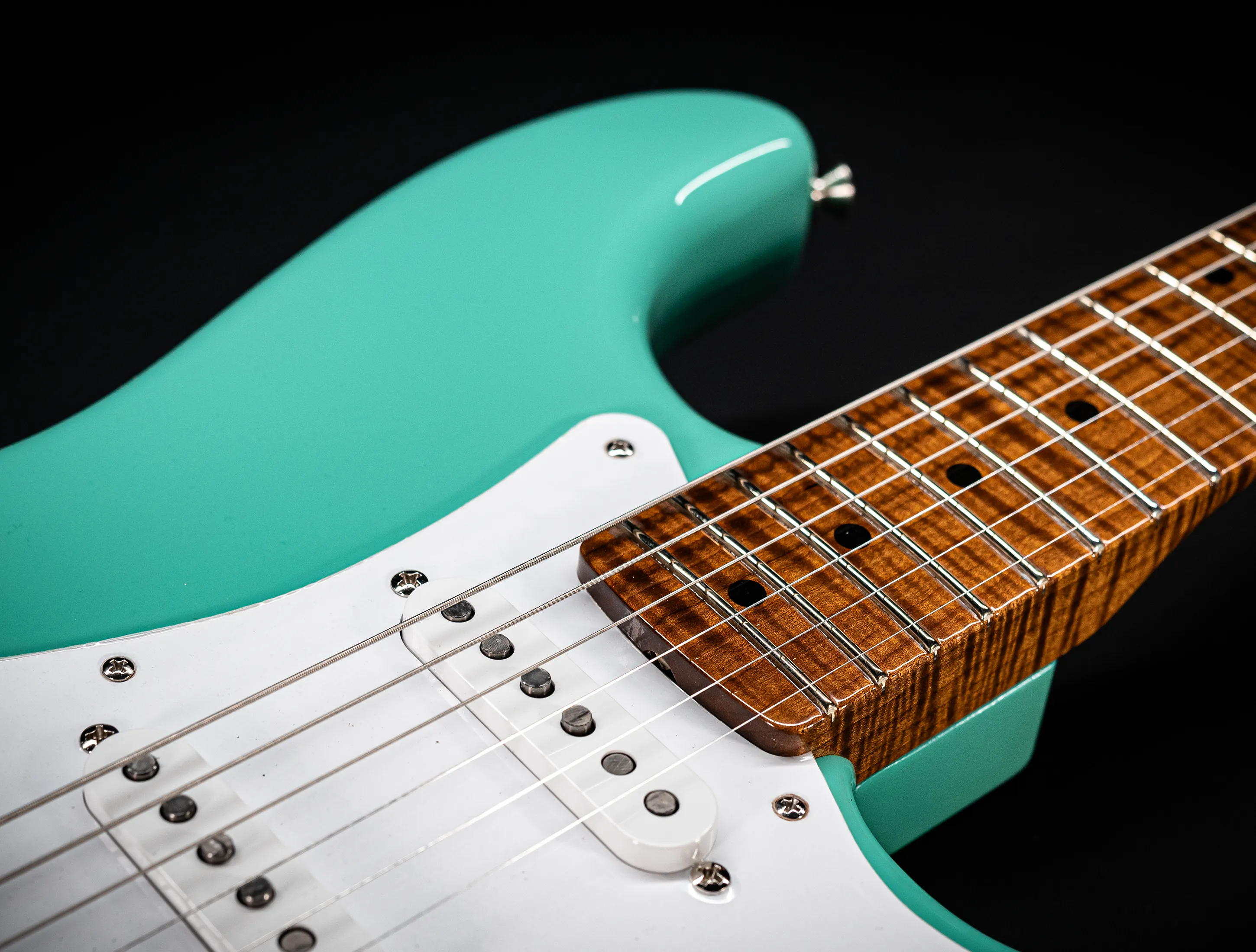 Fender 50`s Limited Stratocaster NOS Mastergrade roasted Flame AAAA Neck - Sea Foam Green