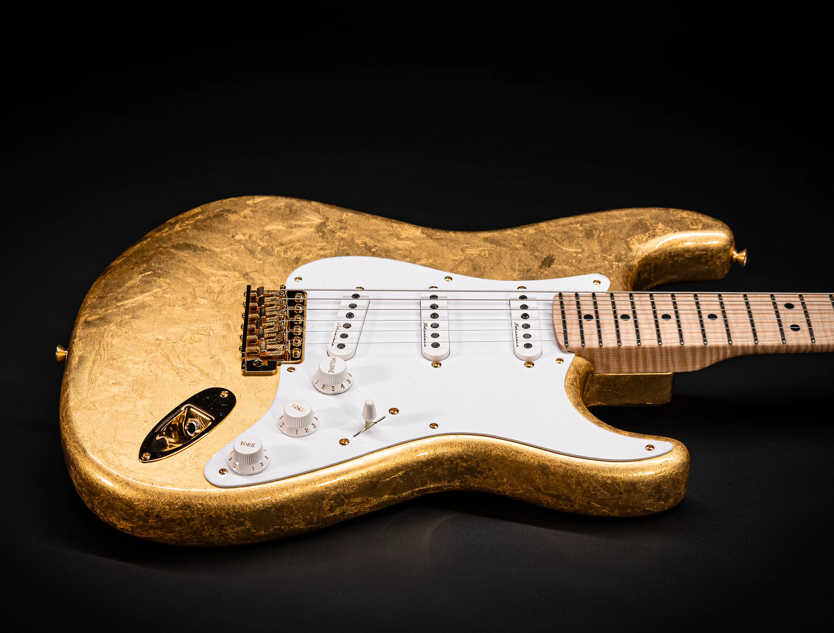 a165161 Fender Masterbuilt Todd Krause GOLD LEAF Eric Clapton Stratocaster - 24 Karat Gold