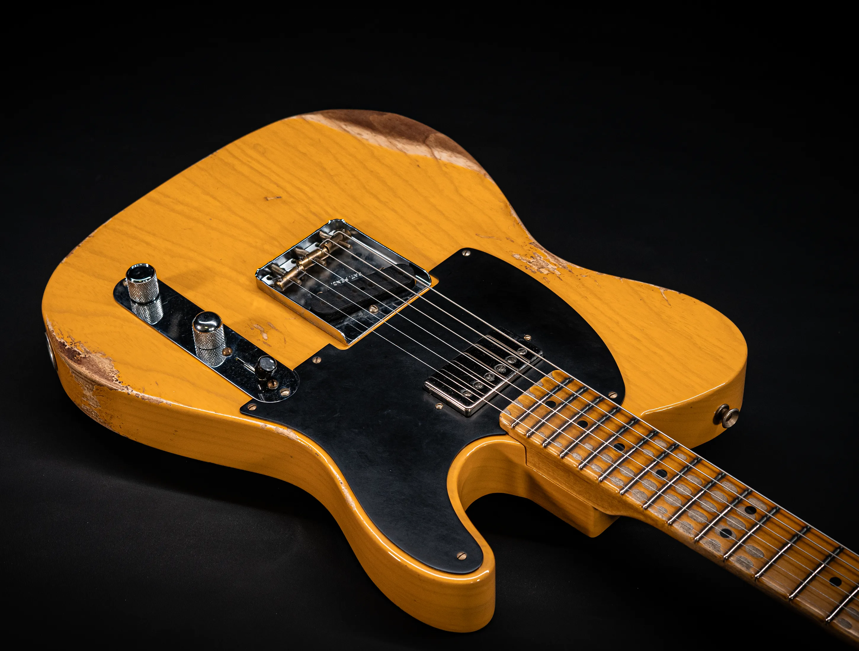 a173249Fender MBD Limited 1952 Humbucker Telecaster Heavy Relic - Butterscotch Blonde Muikhaus-Hermann