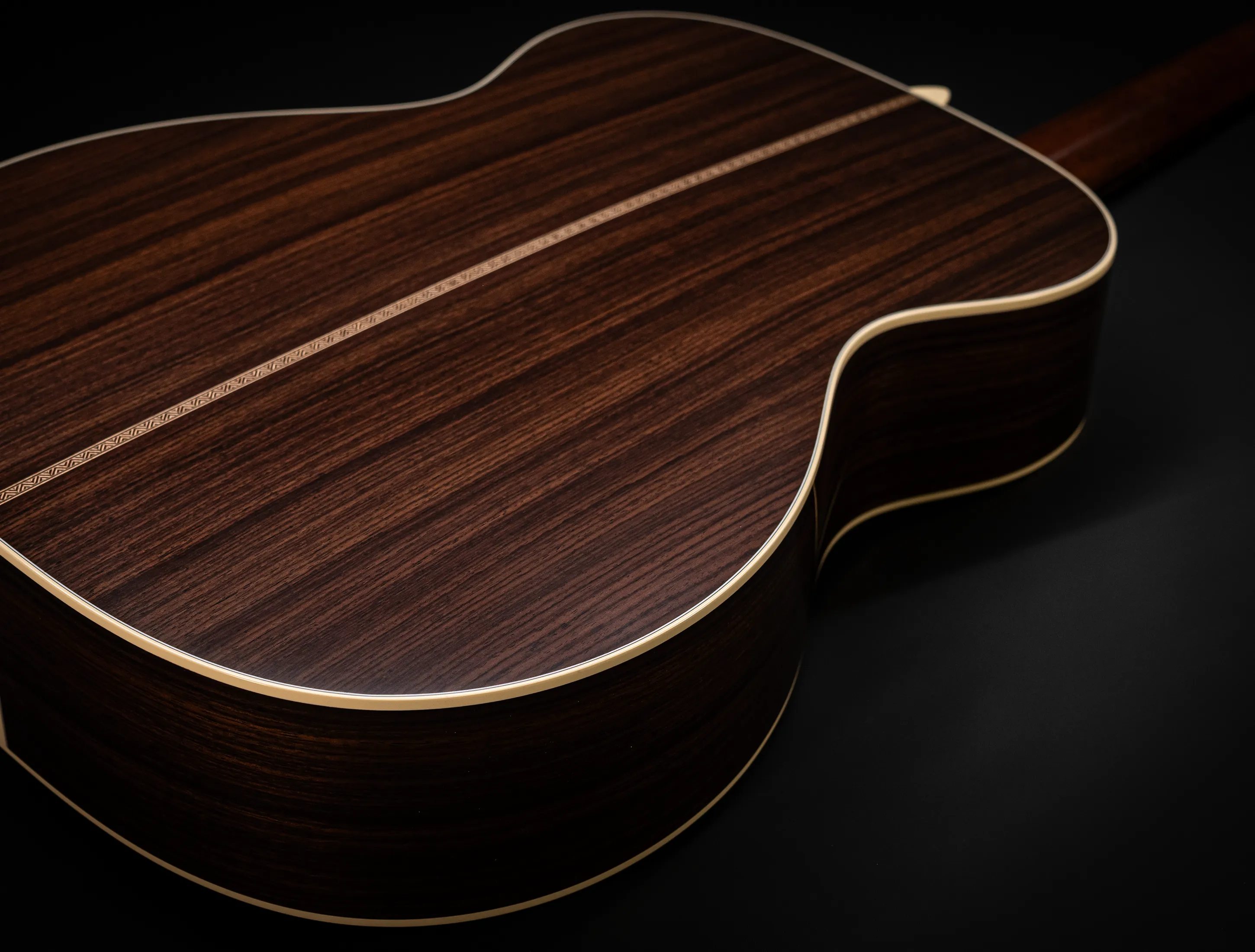 Galerie anzeigen (30 Bilder) a170582 Martin Custom Shop 000-28 Authentic 1937 - Ambertone Burst