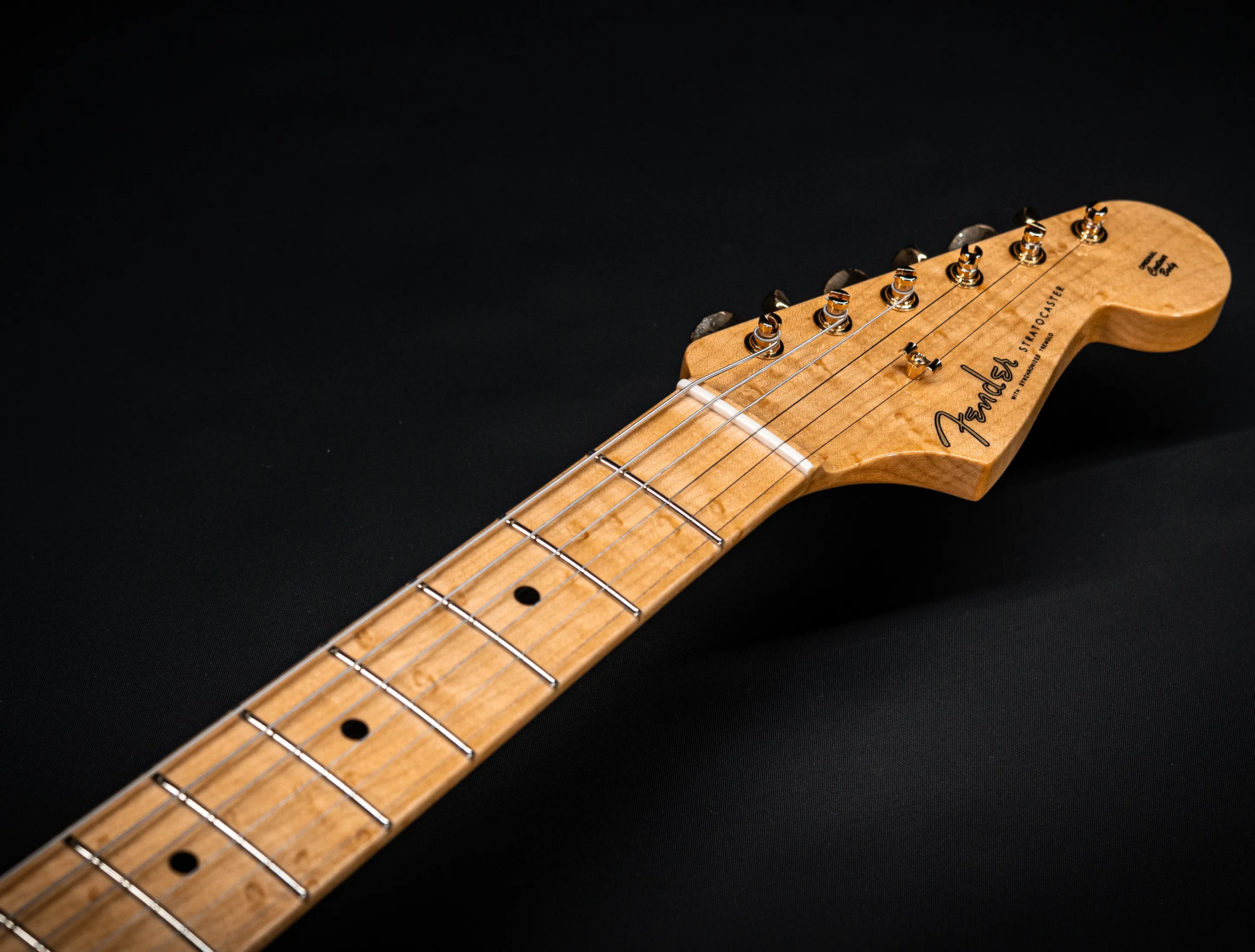 Fender 1959 Limited Stratocaster NOS Birdseye Neck Gold Hardware - Daphne Blue