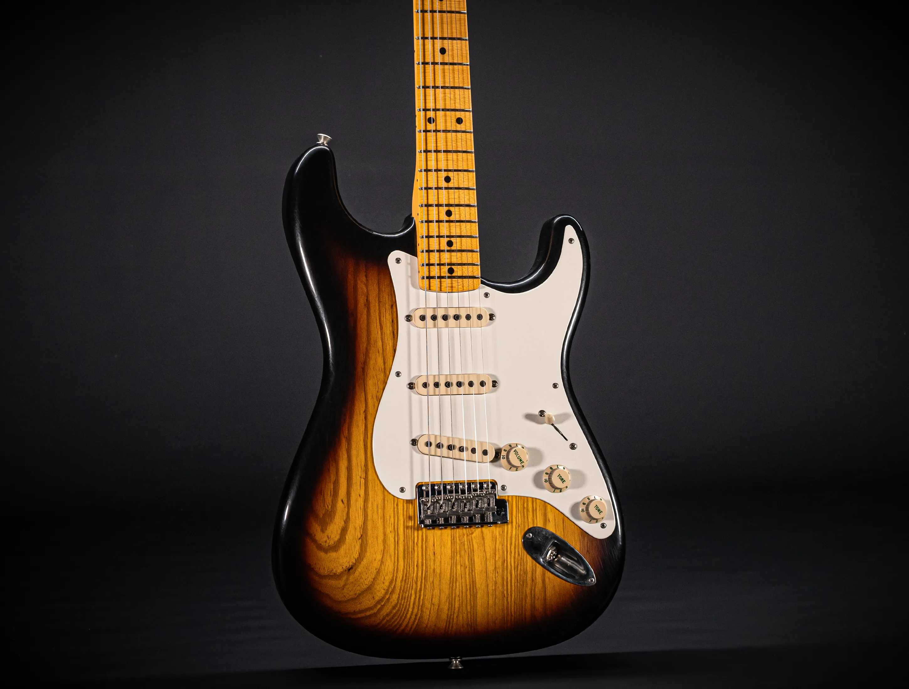 Fender Masterbuilt Kyle McMillin 1957 Stratocaster Closet Classic Ash Body - Sunburst
