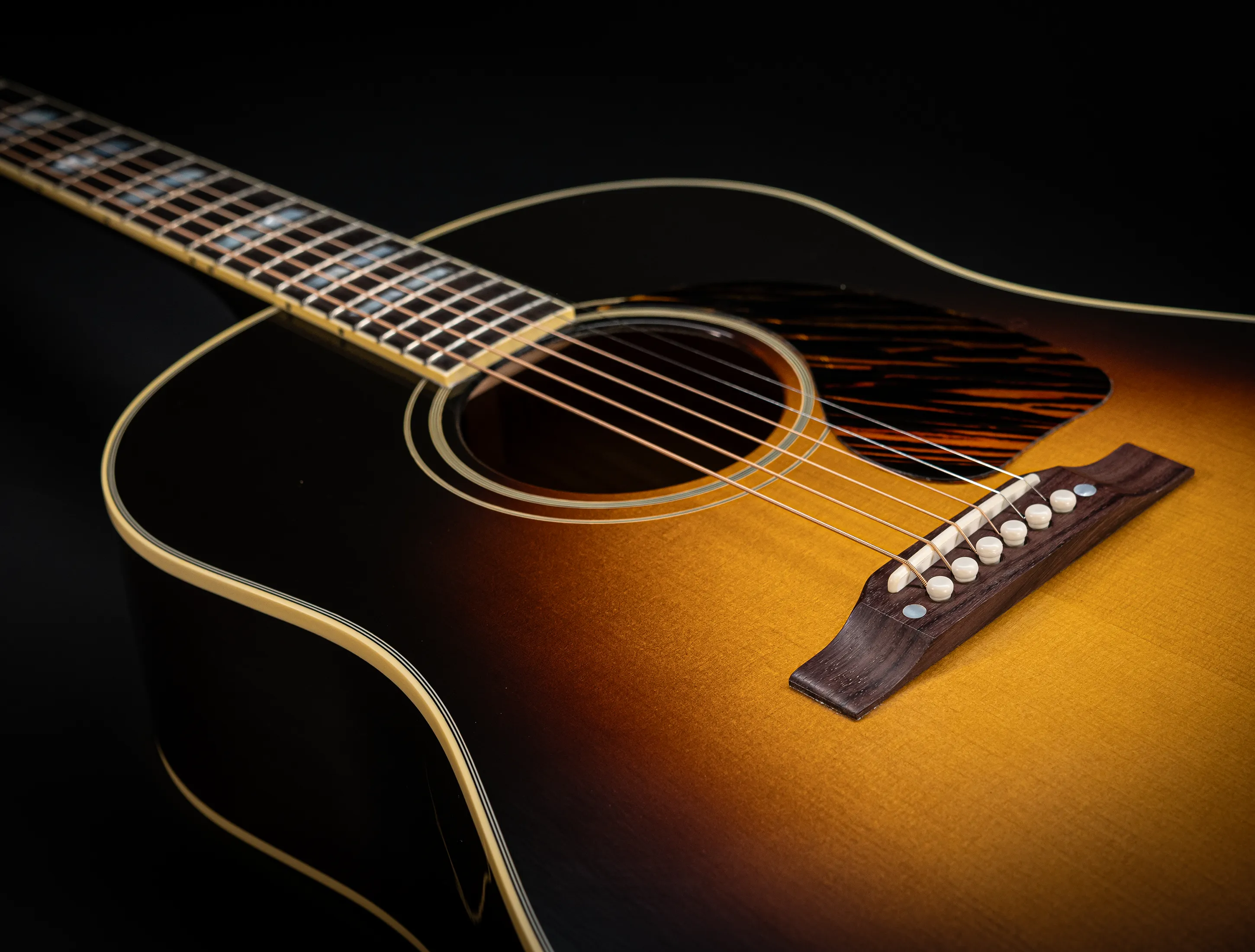 Show gallery (33 images) a174881-Gibson-Southern-Jumbo-EARLY-40s-Golden-Era-Custom-Shop-Adirondack-Vintage-Sunburst-