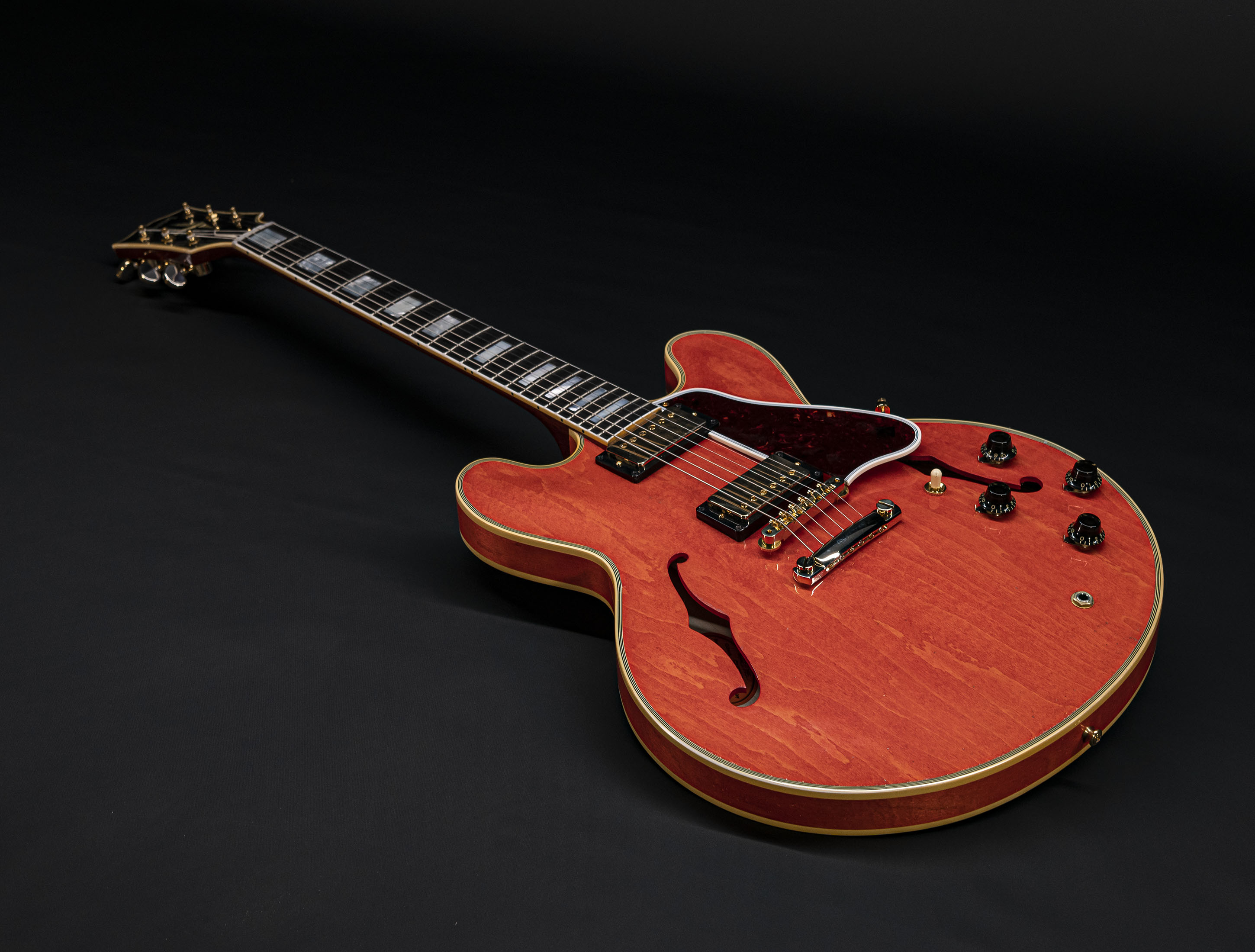 a128302_Gibson-1959-ES-355-Stop-Bar-Murphy-Lab-Light-Aged-Watermelon-Red a128302 gibson-1959-es-355-stop-bar-murphy-lab-light-aged-watermelon-red