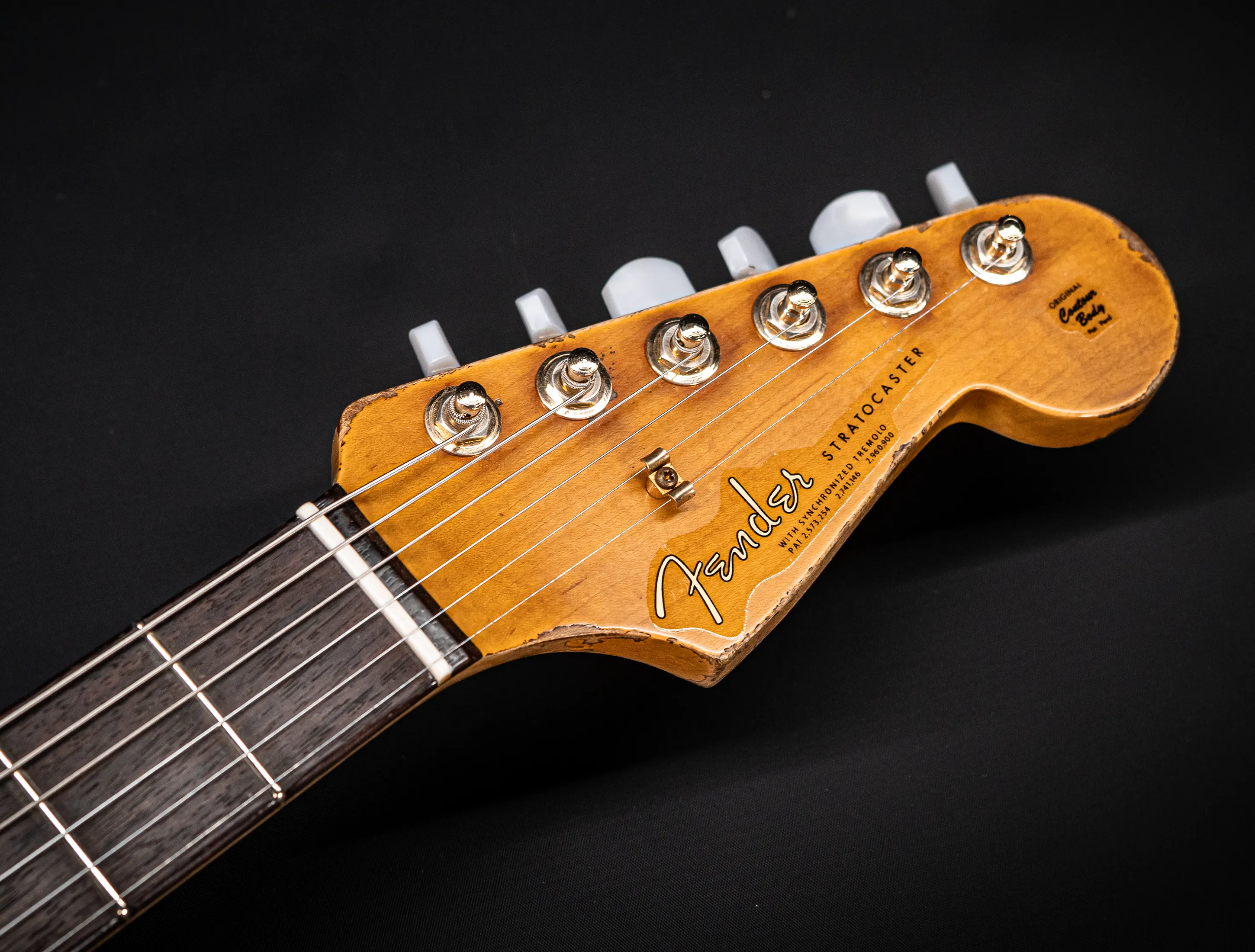 Fender MBD 1963 Stratocaster Super Heavy Relic Black - Gold Hardware