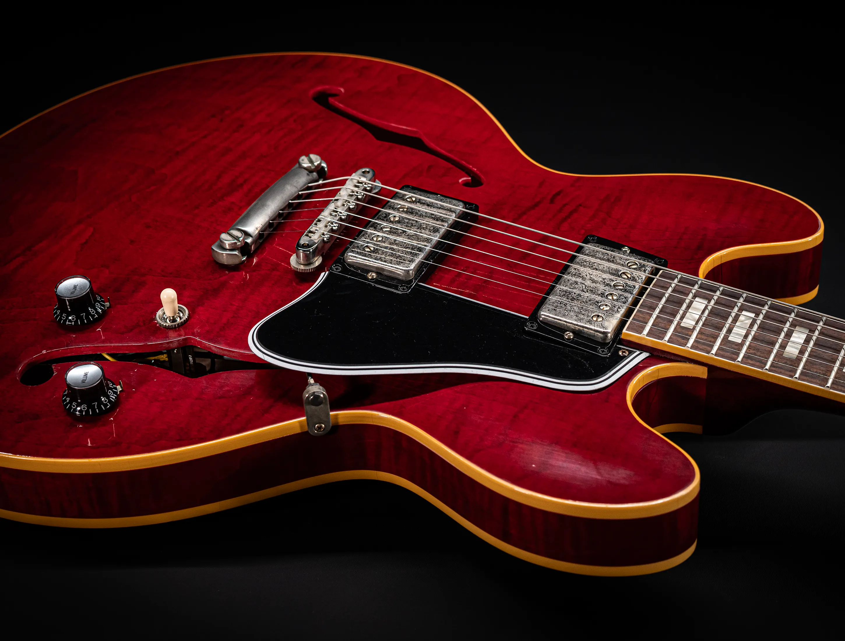 Gibson ES-335 1964 Custom Shop Murphy Lab Ultra Light Aged Figured Maple - 60s Cherry Red