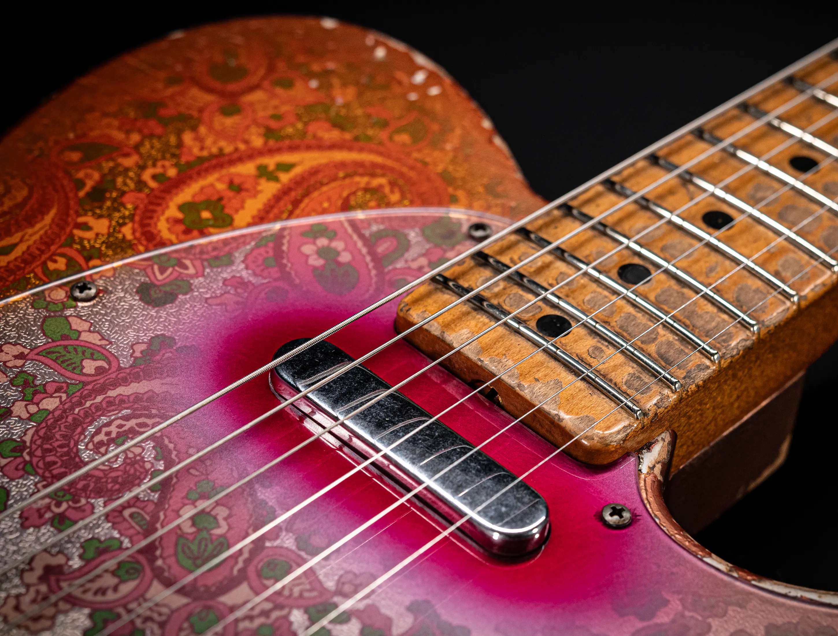 Fender Senior Masterbuilt Dale Wilson 1968 Telecaster Heavy Relic - Pink Paisley
